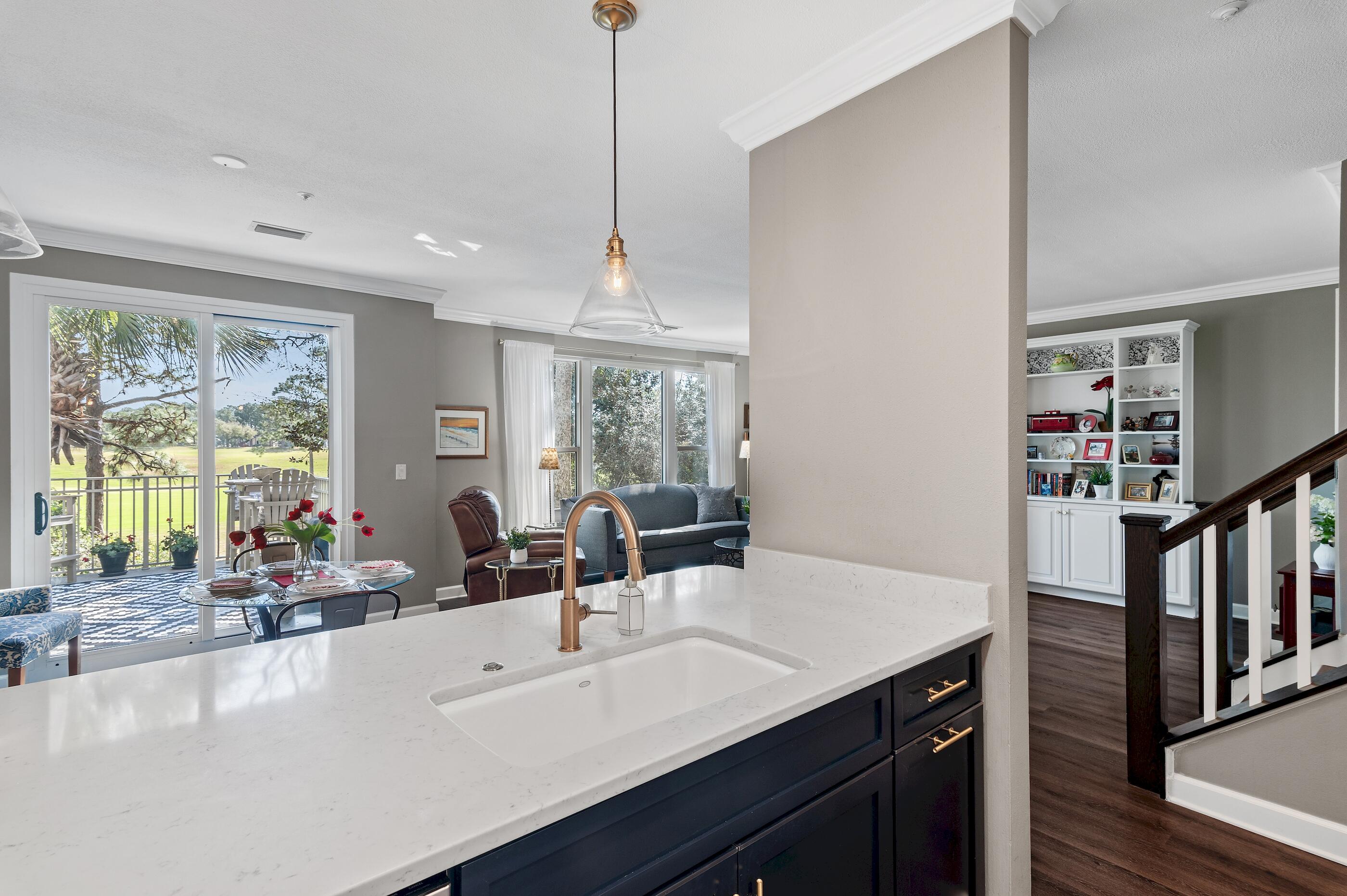 8569 Turnberry Court, 8569