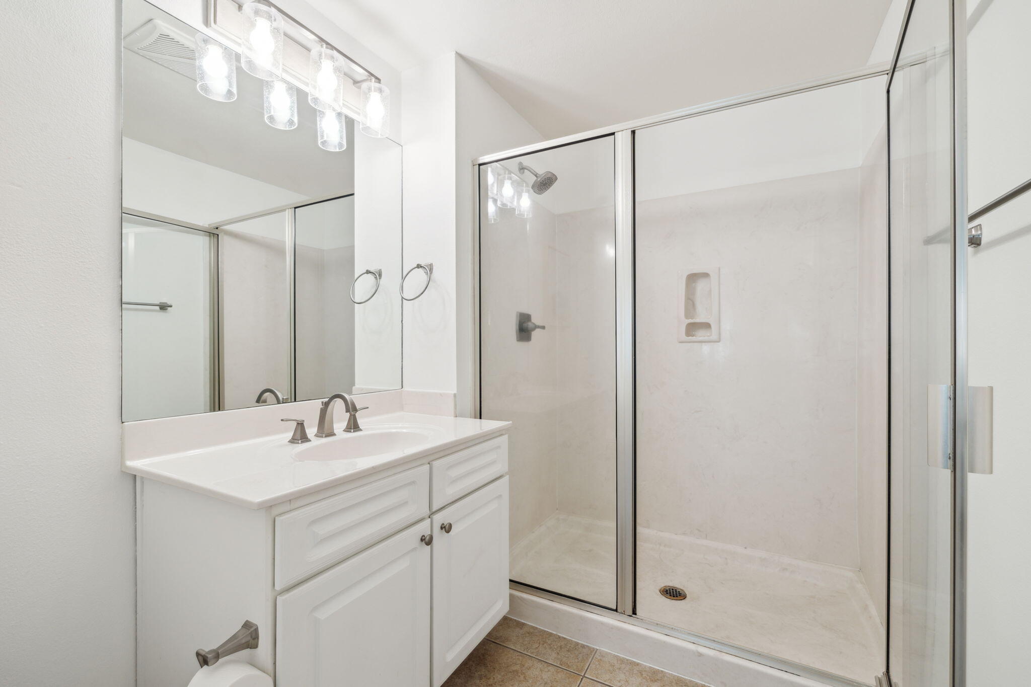 104 Village Boulevard, APT 615