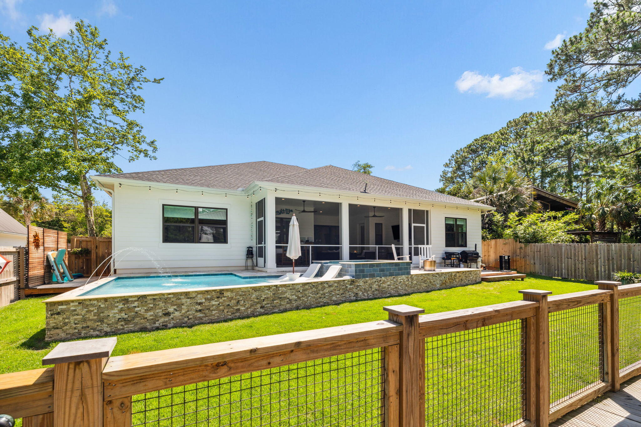 508 W Point Washington Road