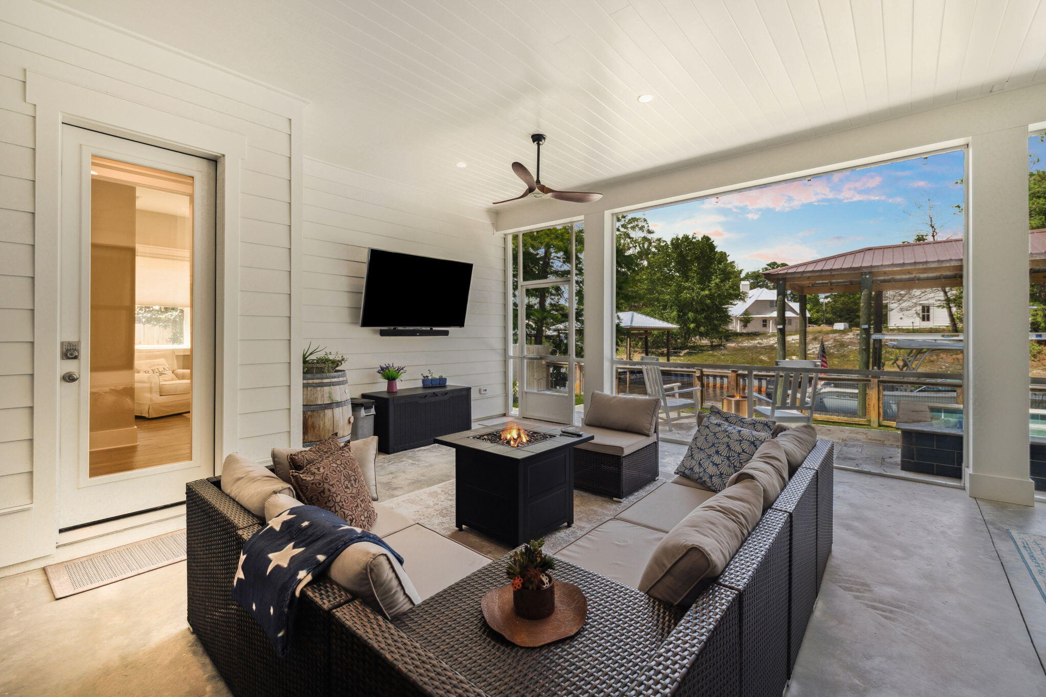 508 W Point Washington Road