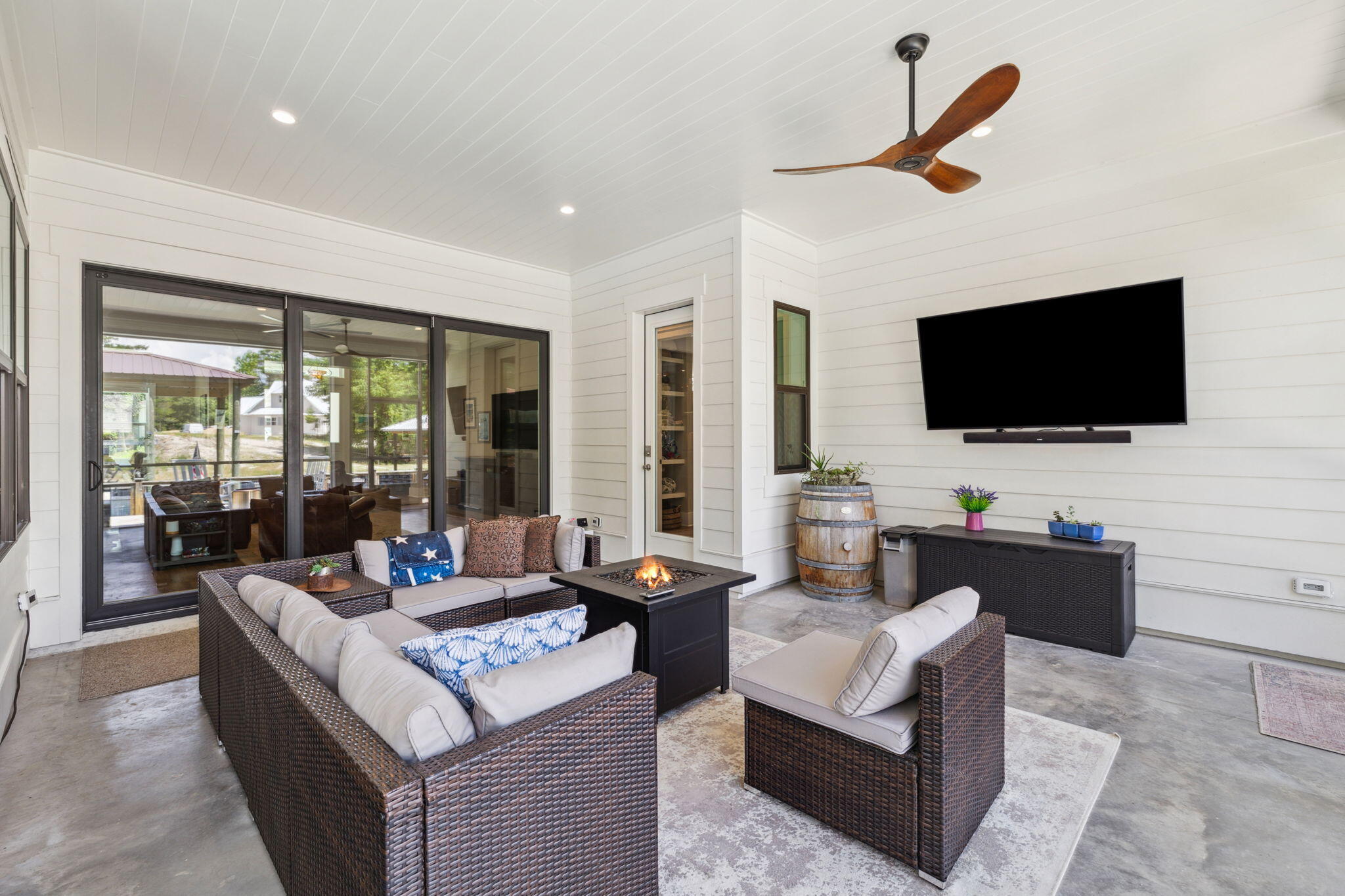 508 W Point Washington Road