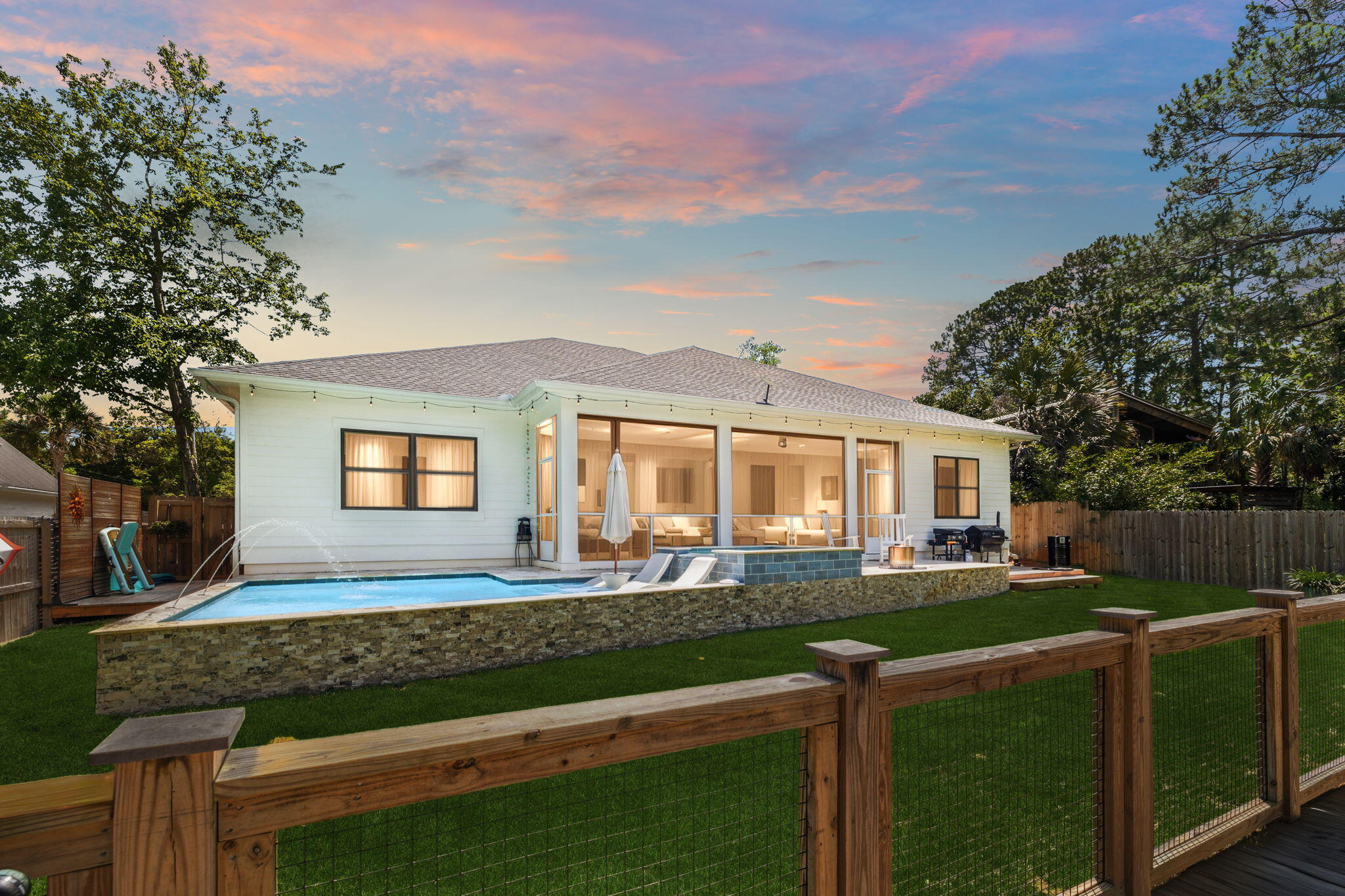 508 W Point Washington Road