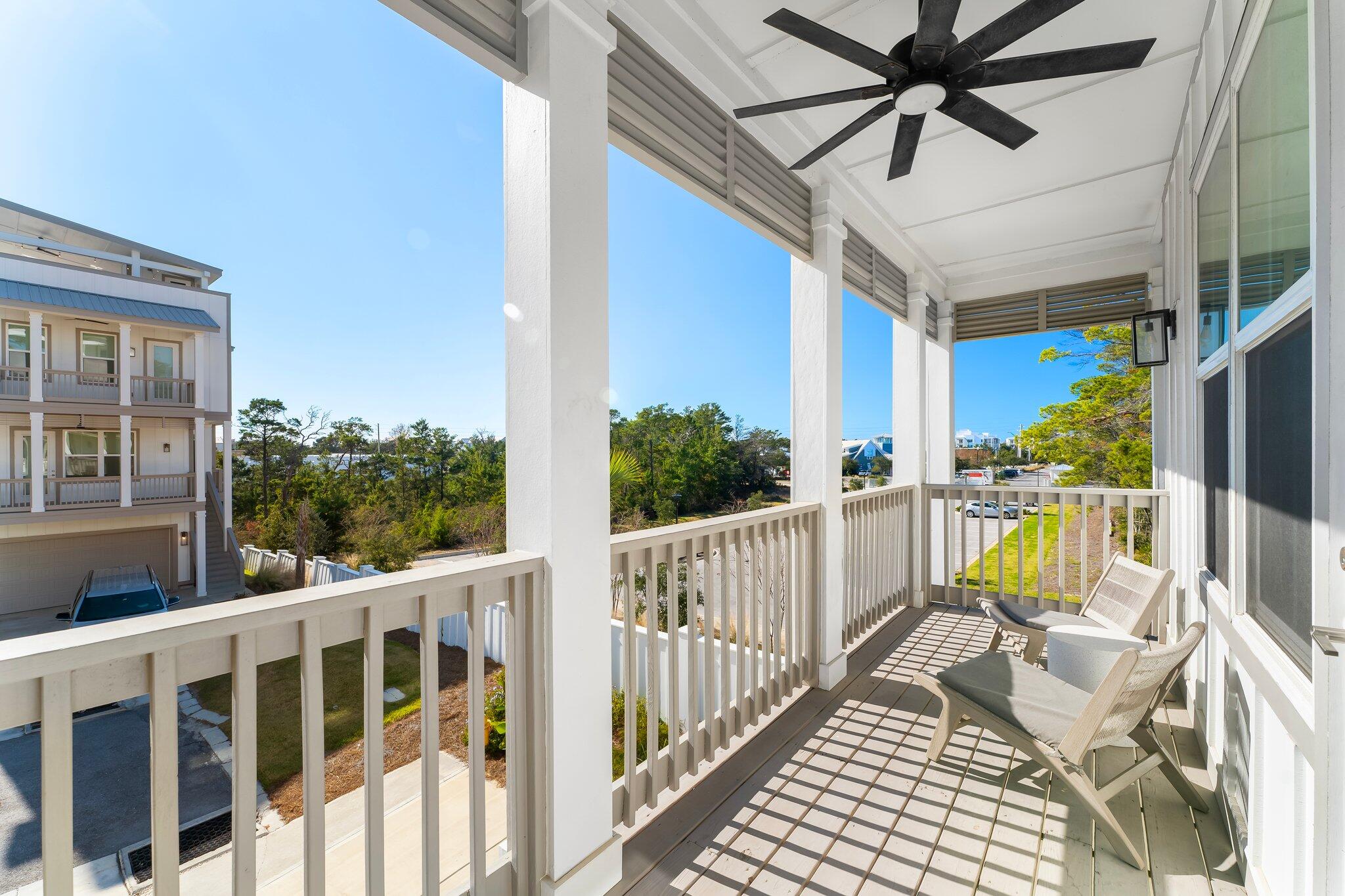 34 W Majestic Palm Drive