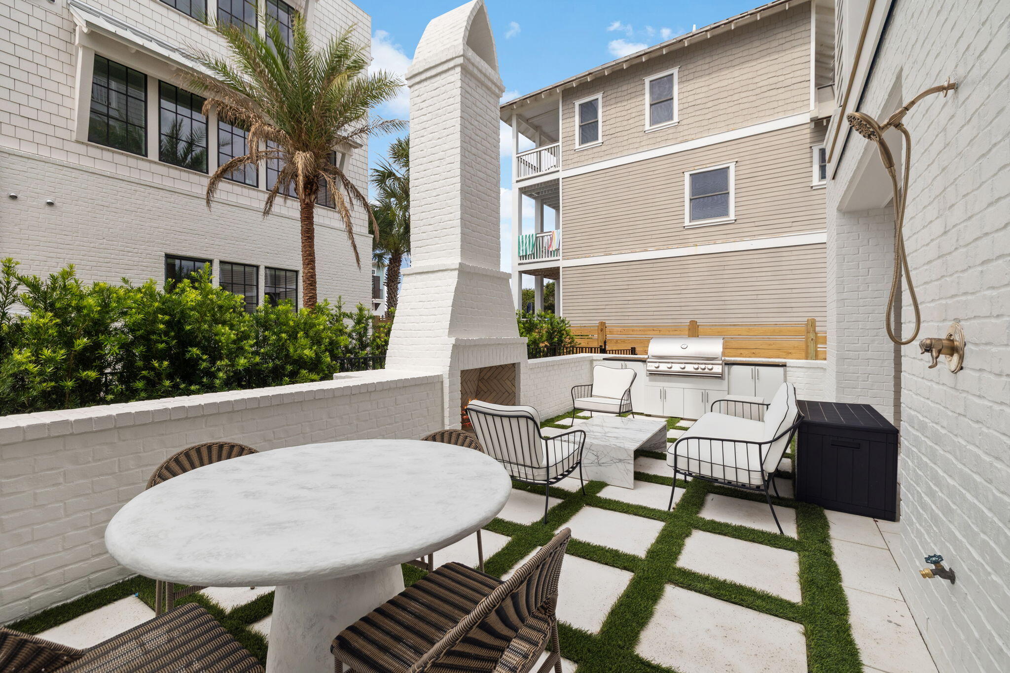 8978 E County Highway 30A