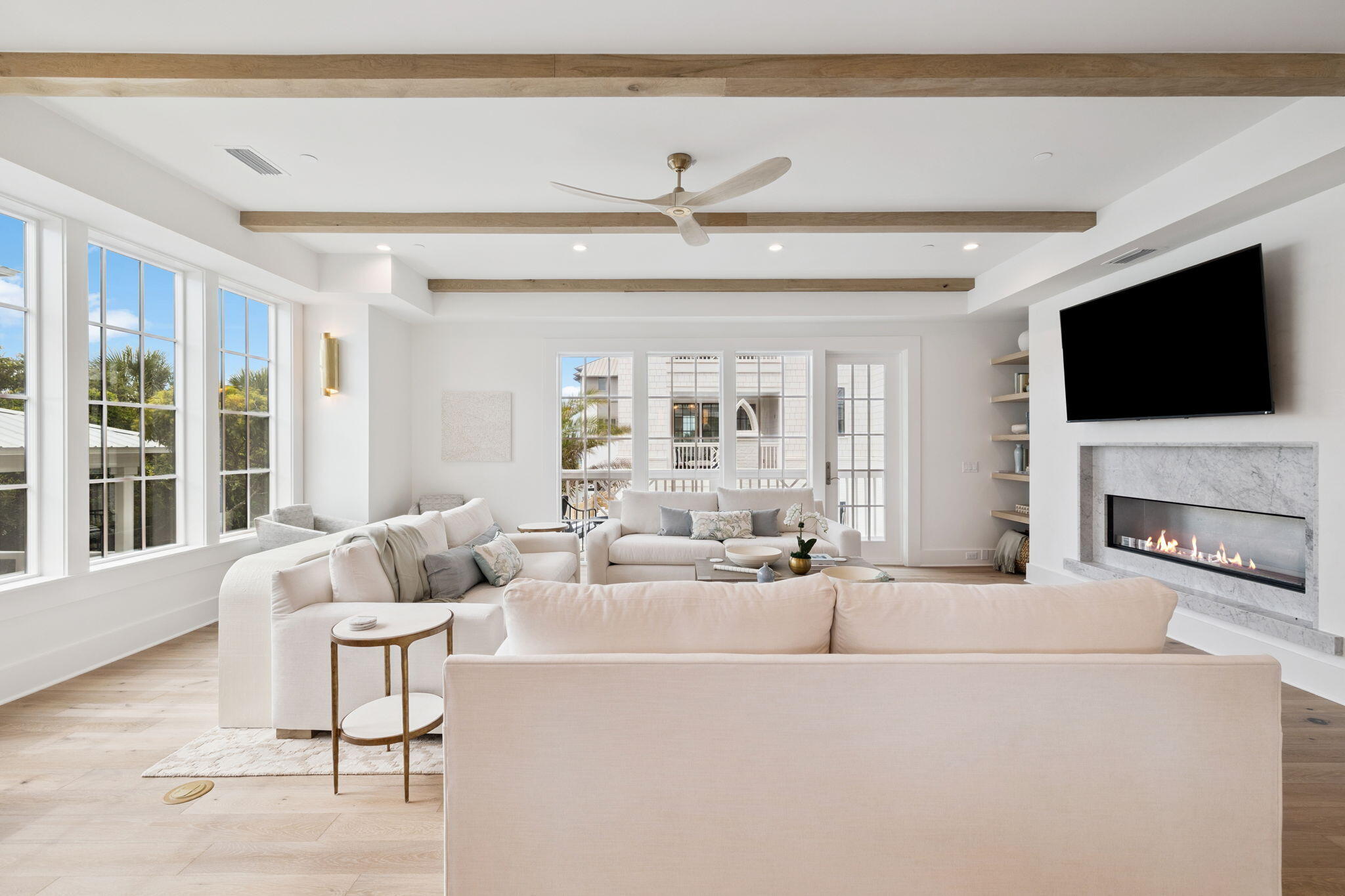 8978 E County Highway 30A