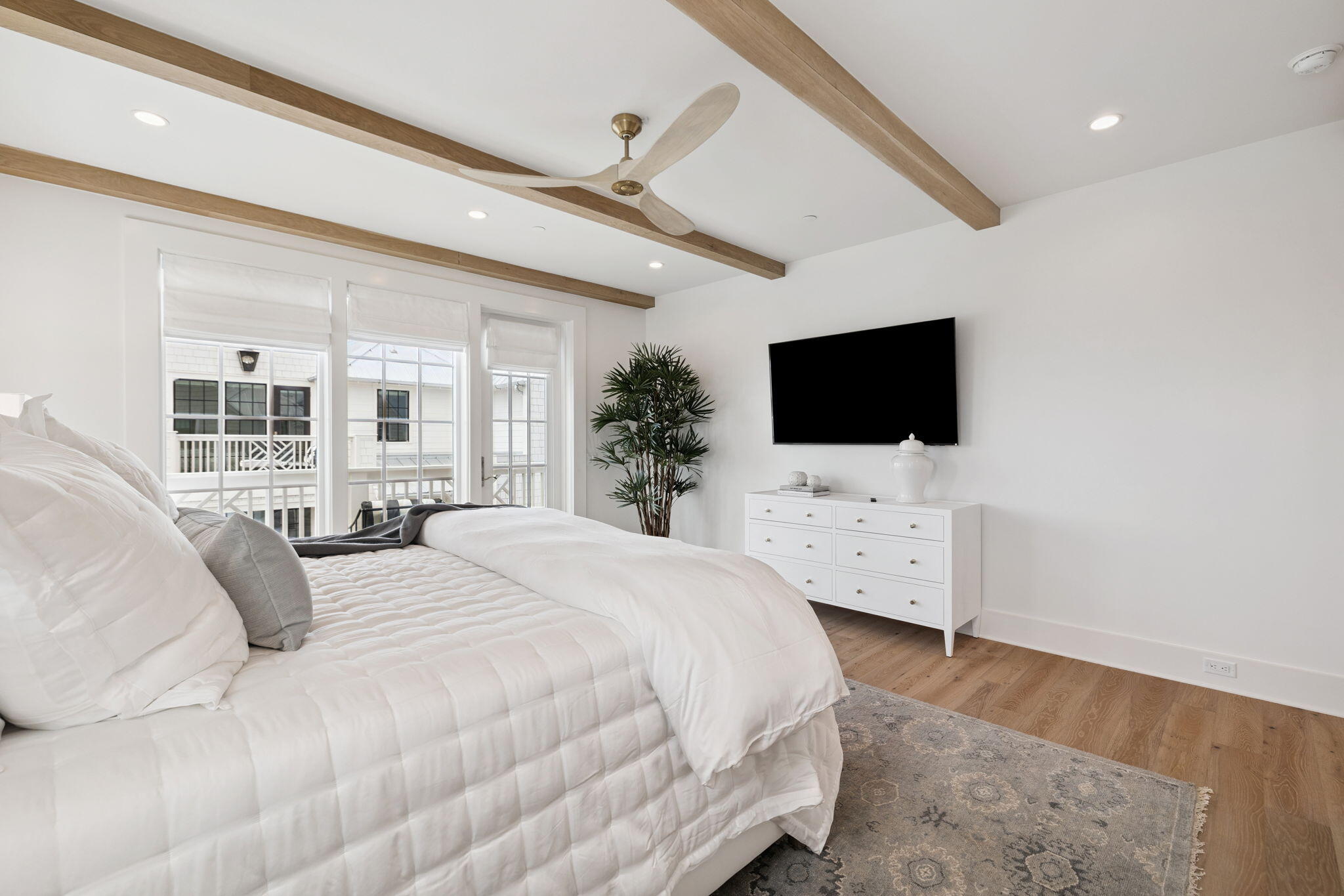 8978 E County Highway 30A