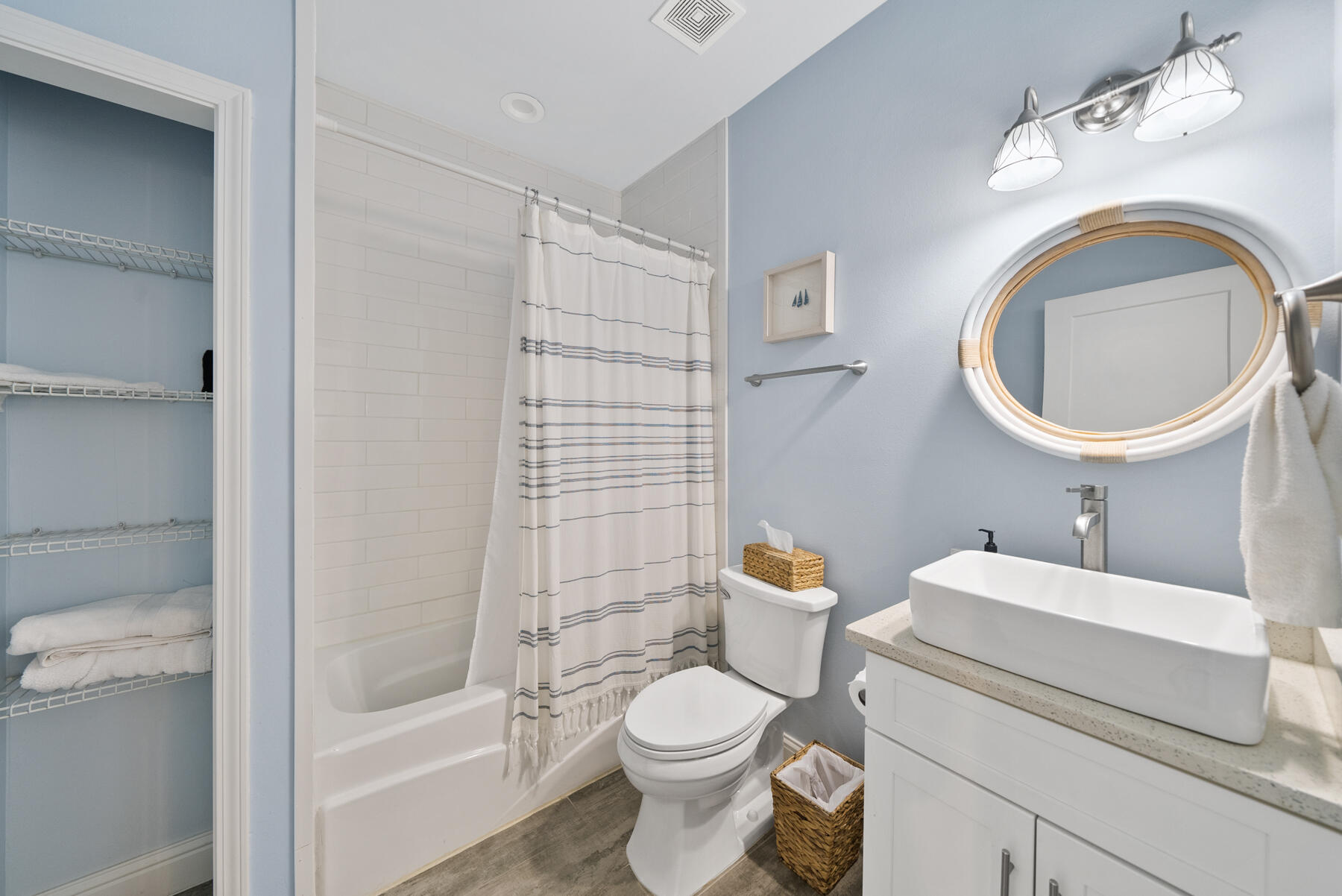 115 N Barcelona Avenue