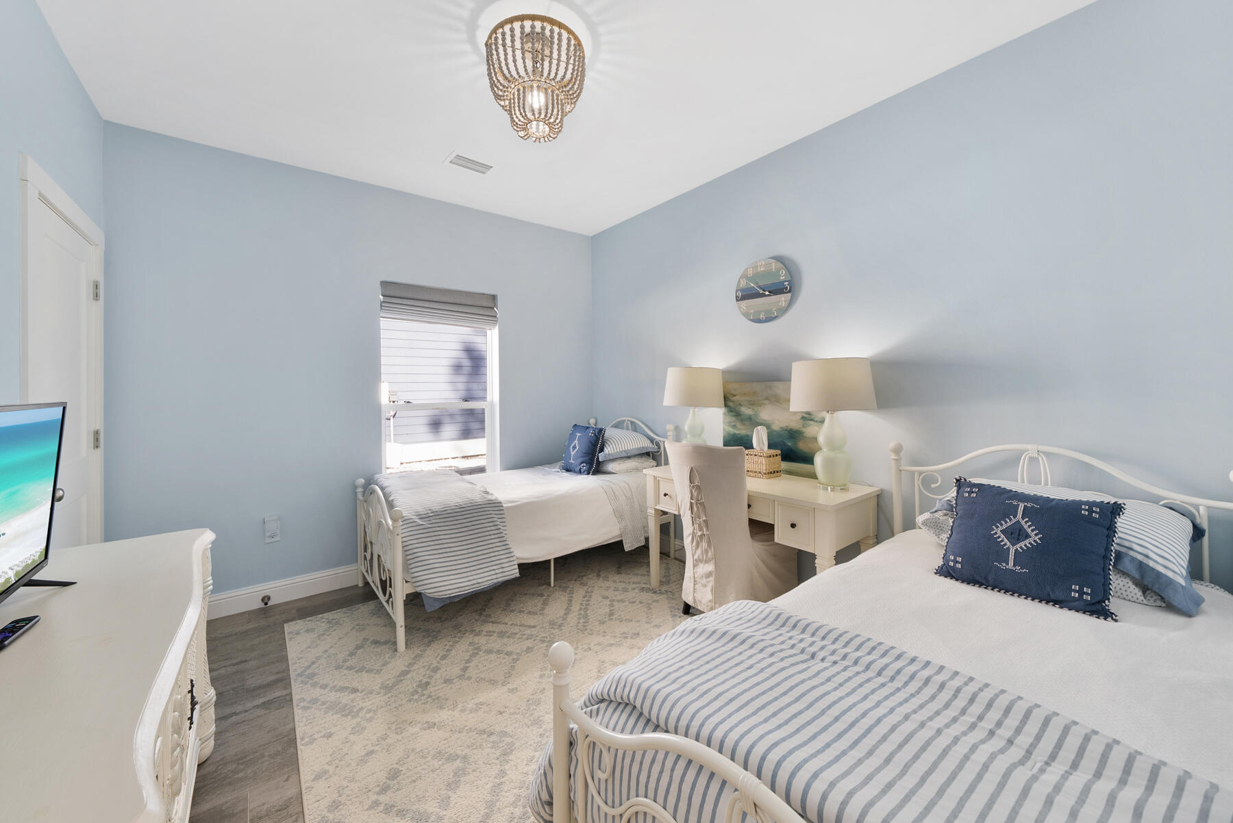 115 N Barcelona Avenue