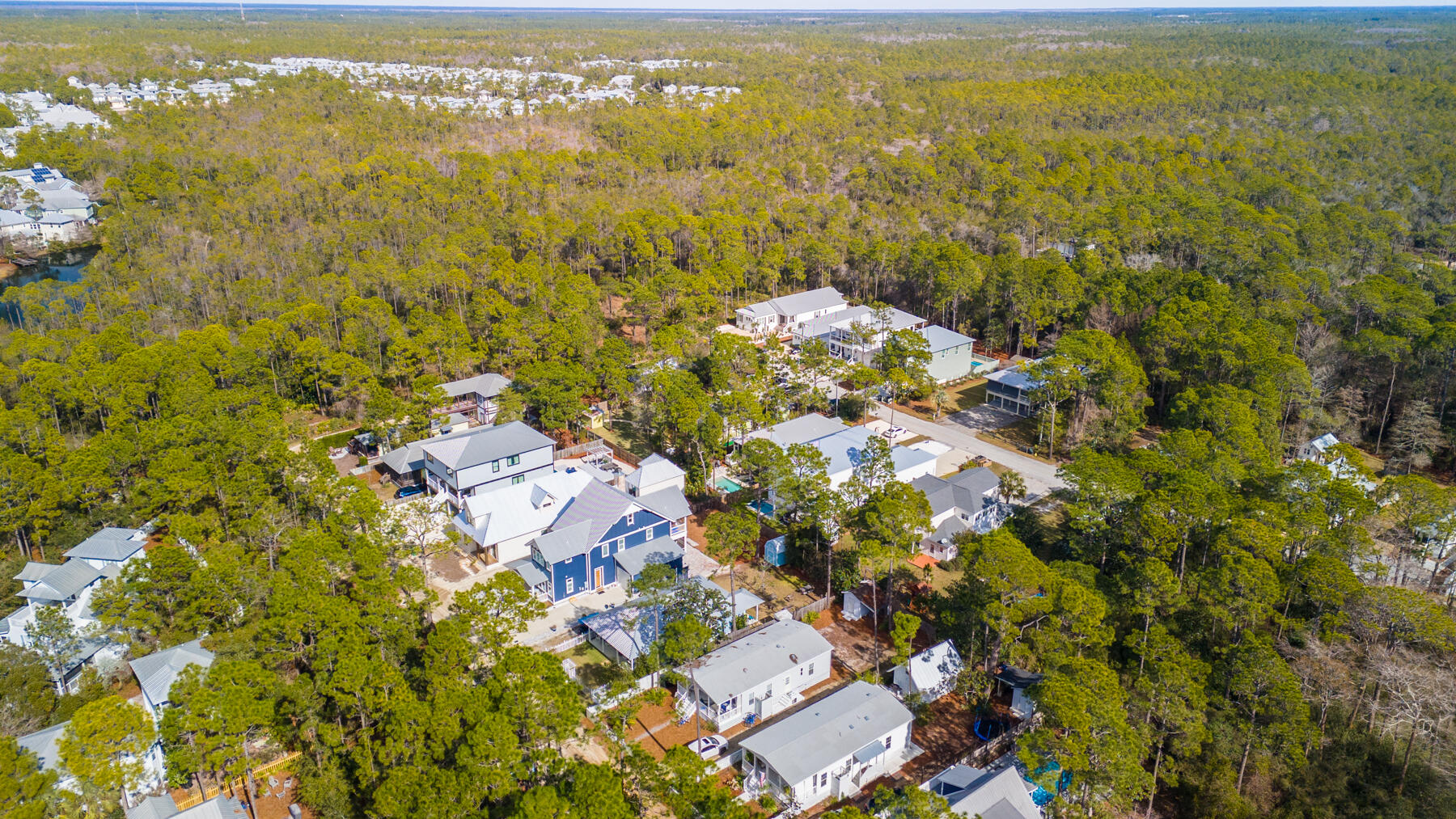 115 N Barcelona Avenue