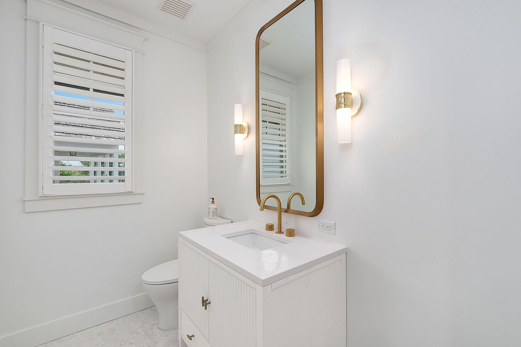 177 Tidal Bridge Way