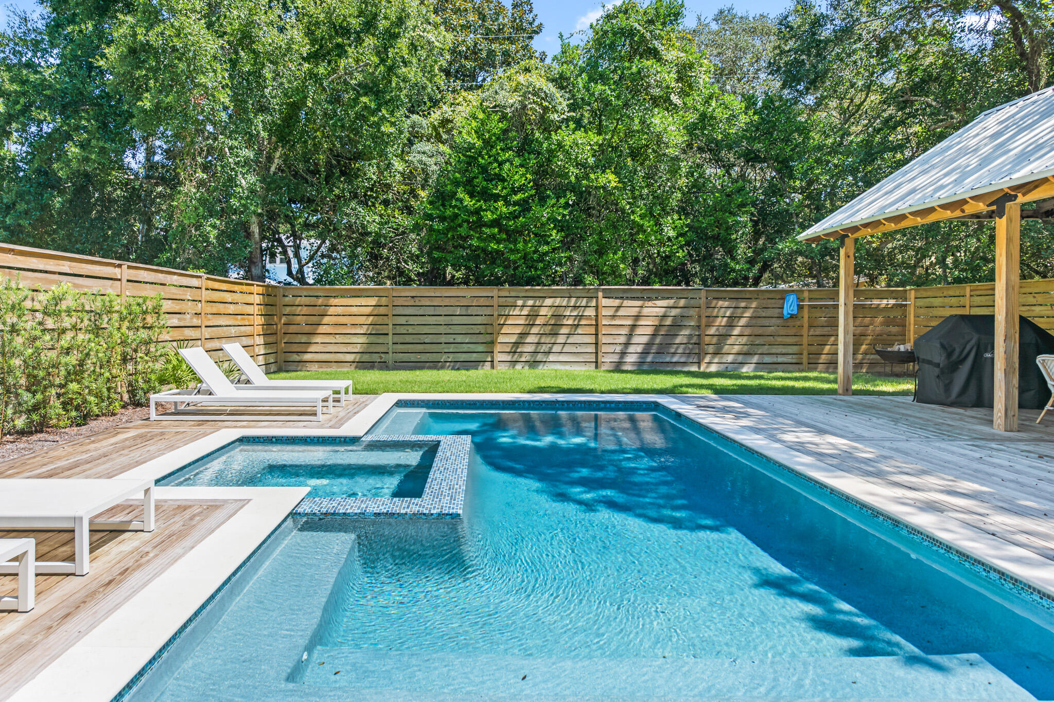375 Defuniak Street
