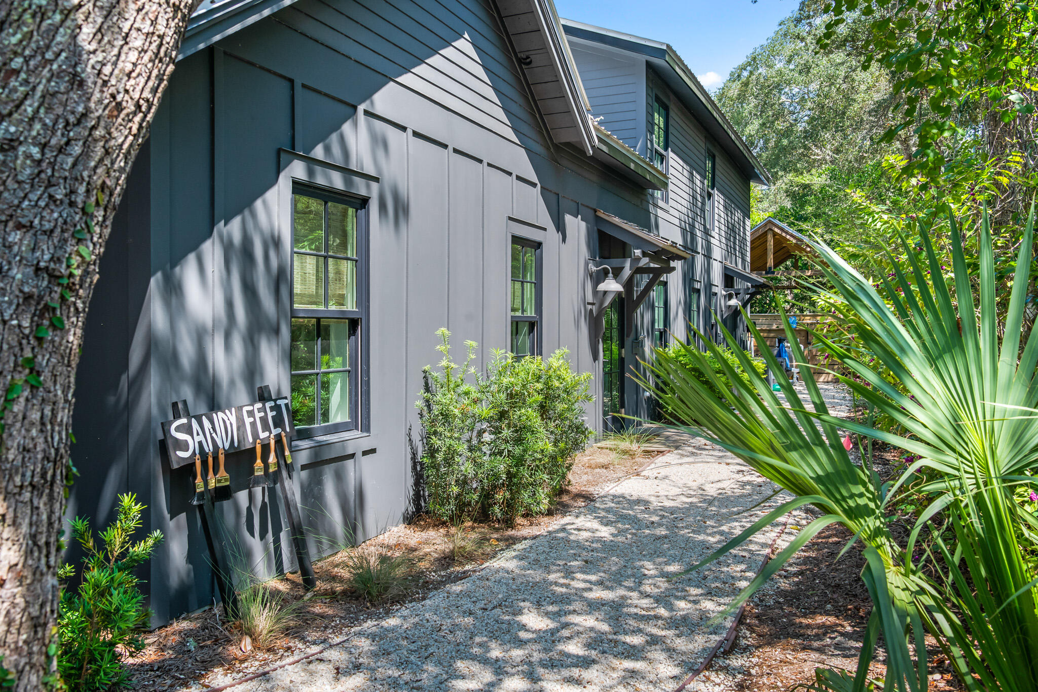 375 Defuniak Street