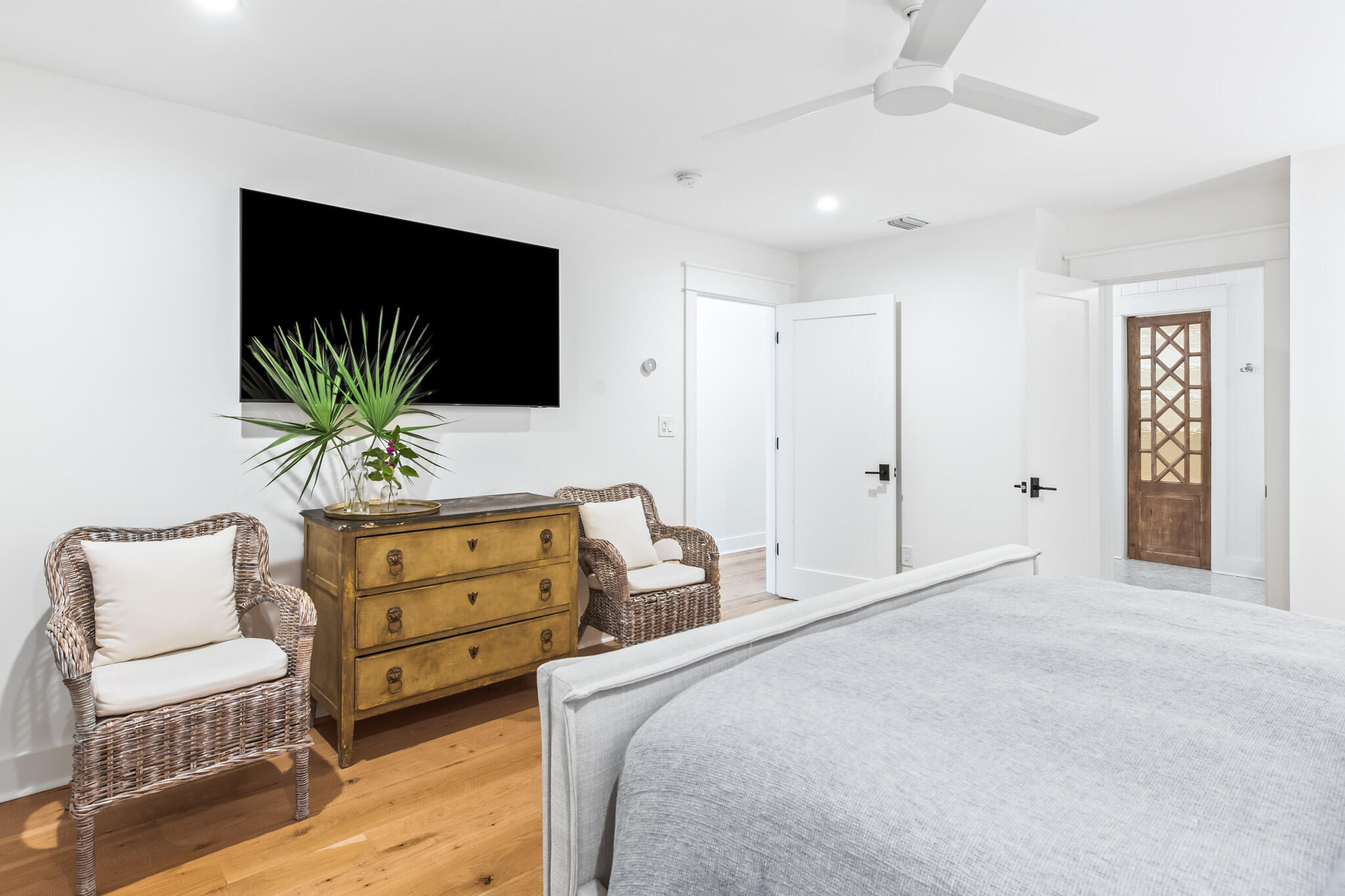 375 Defuniak Street