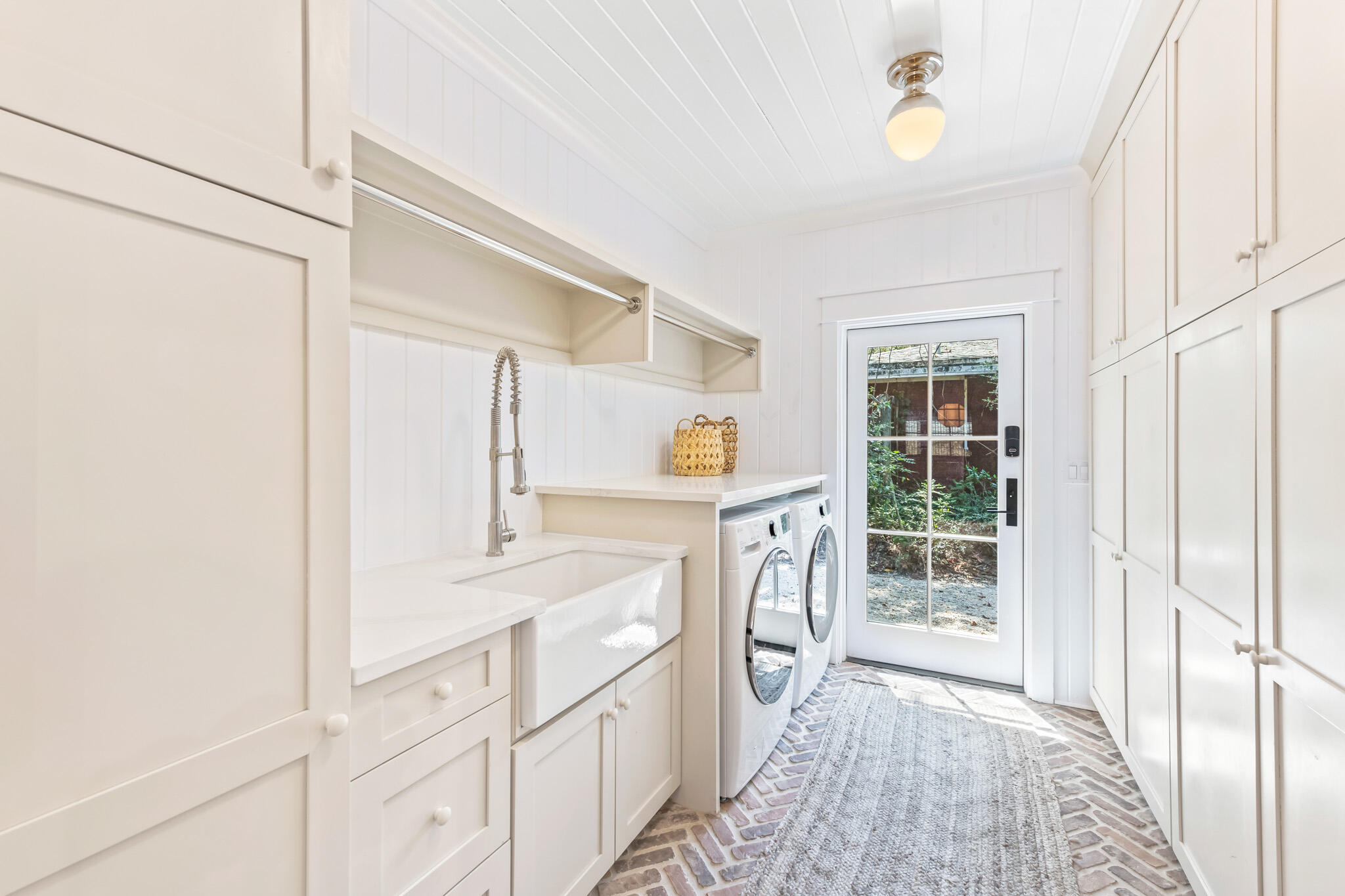 375 Defuniak Street
