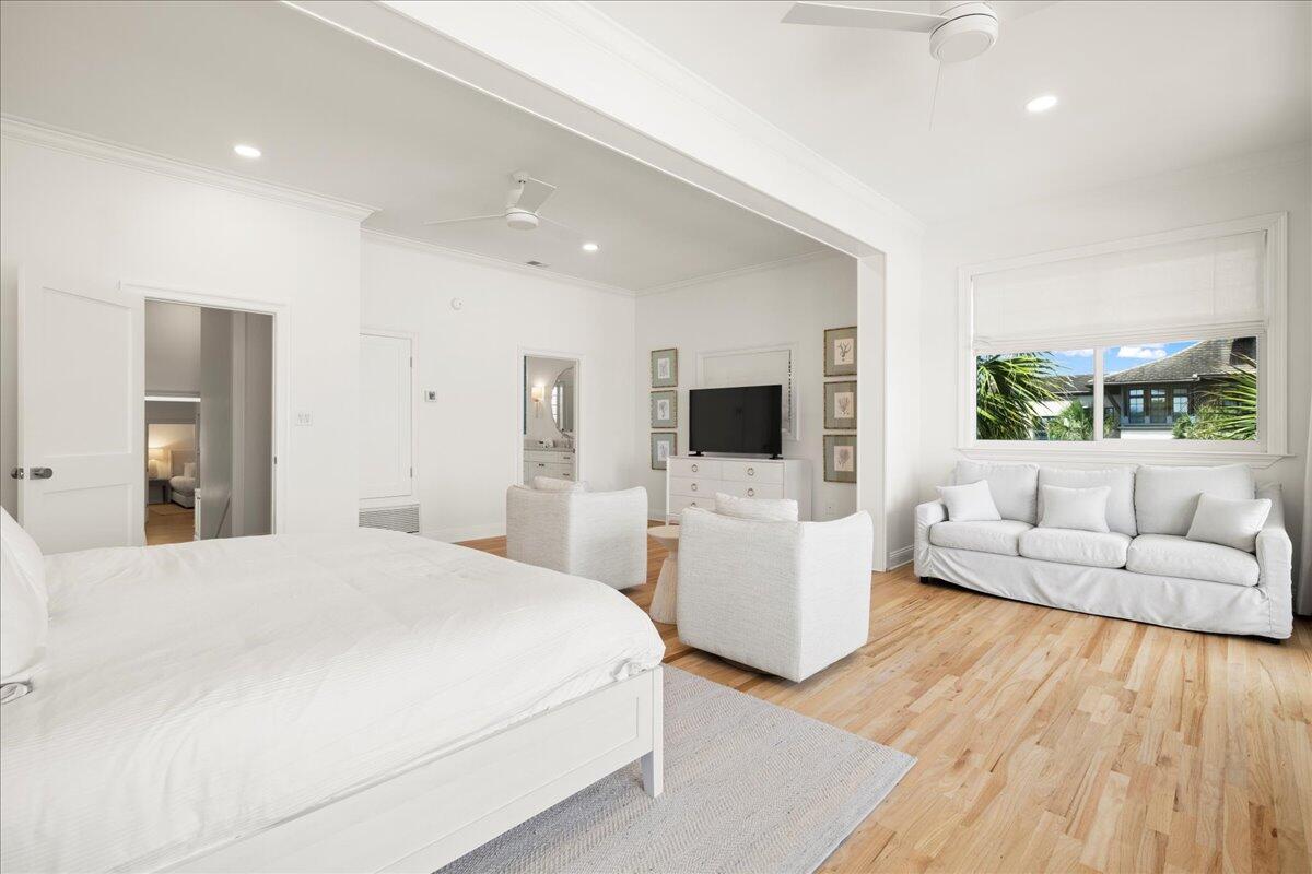 51 S Andalusia Avenue