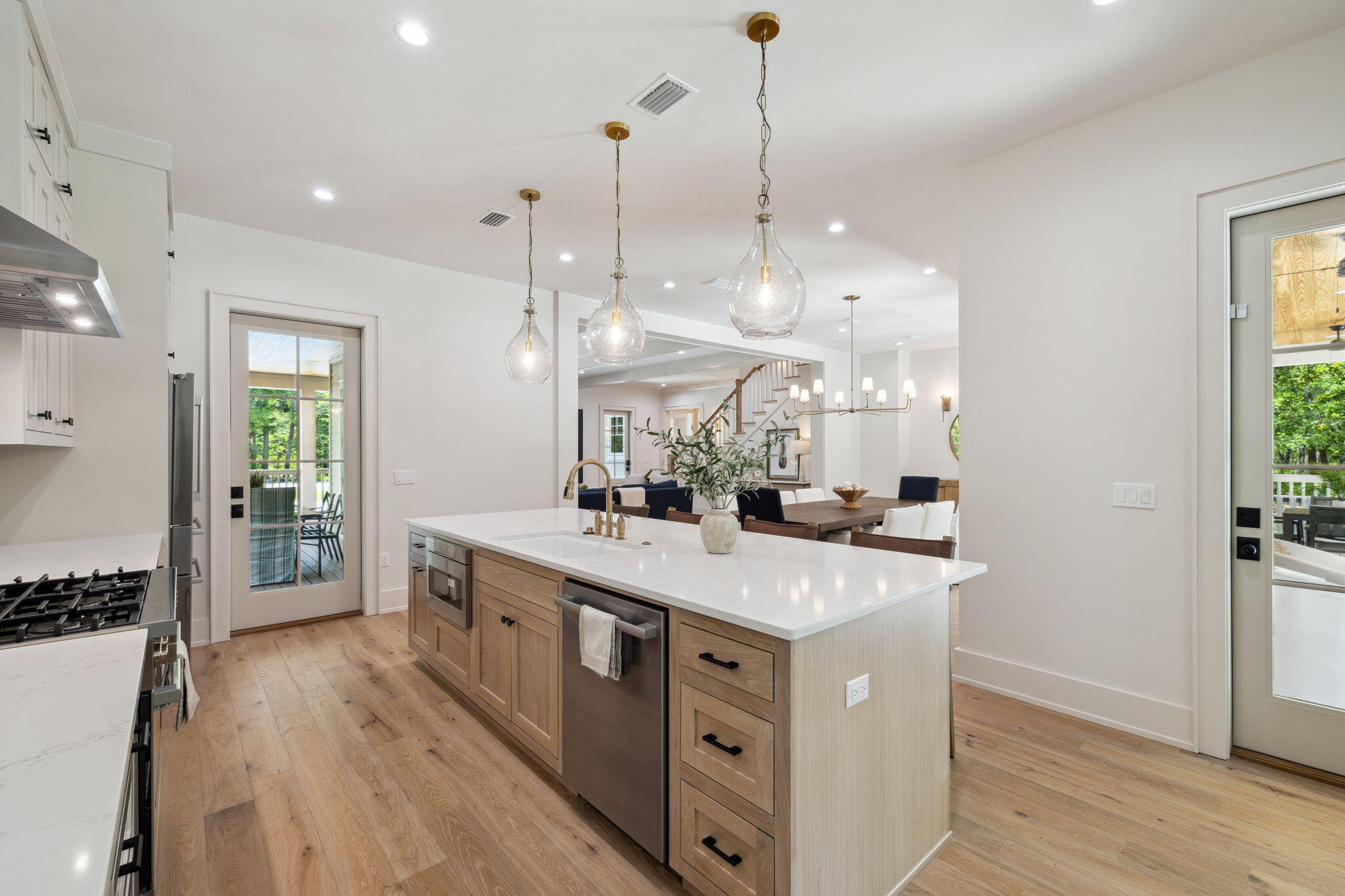 35 E Headwater Trail