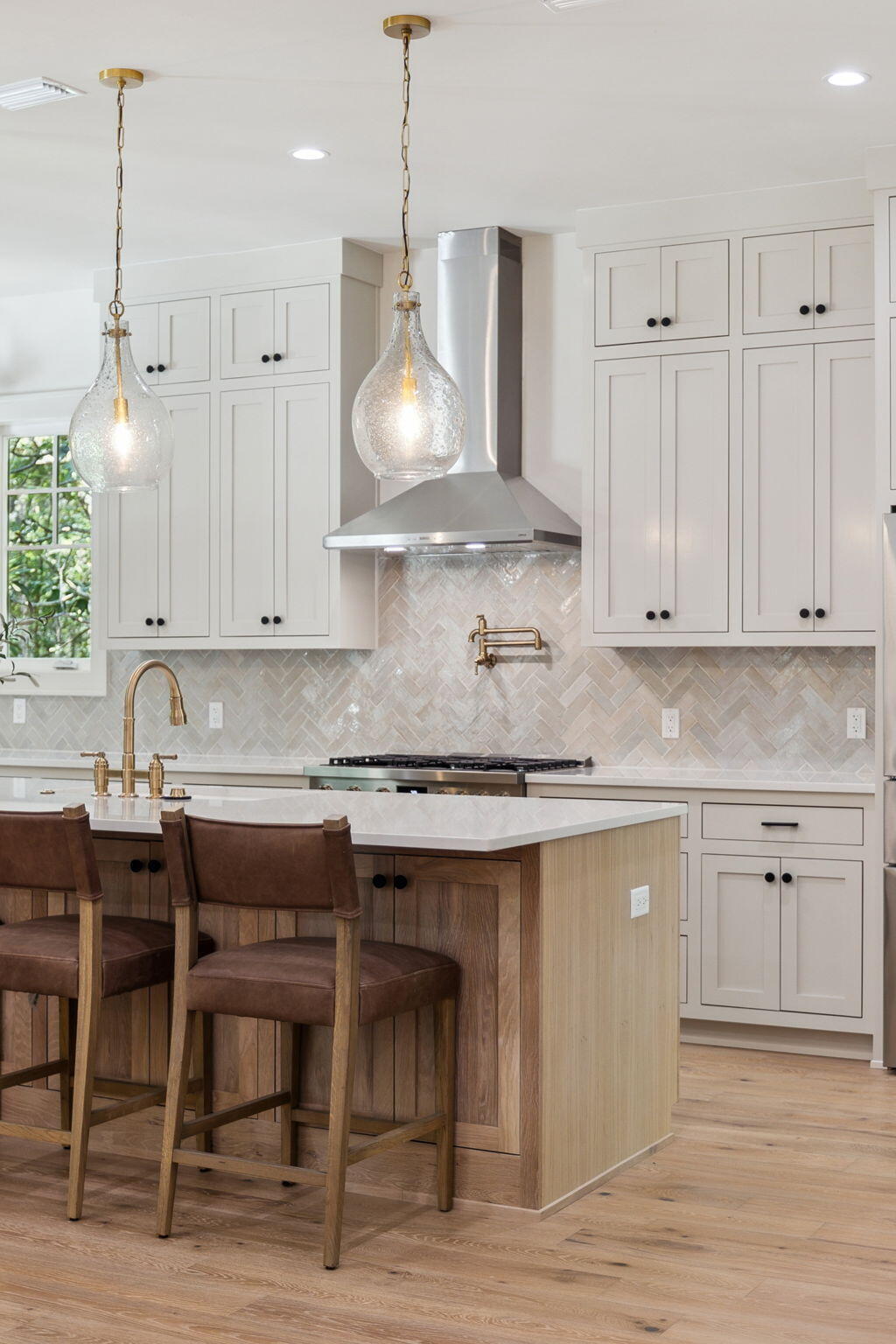 35 E Headwater Trail