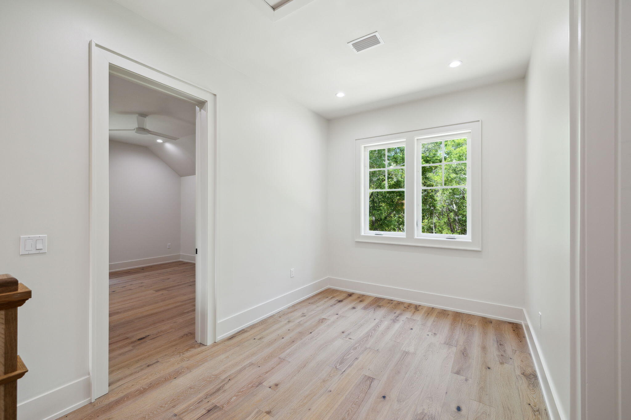 35 E Headwater Trail