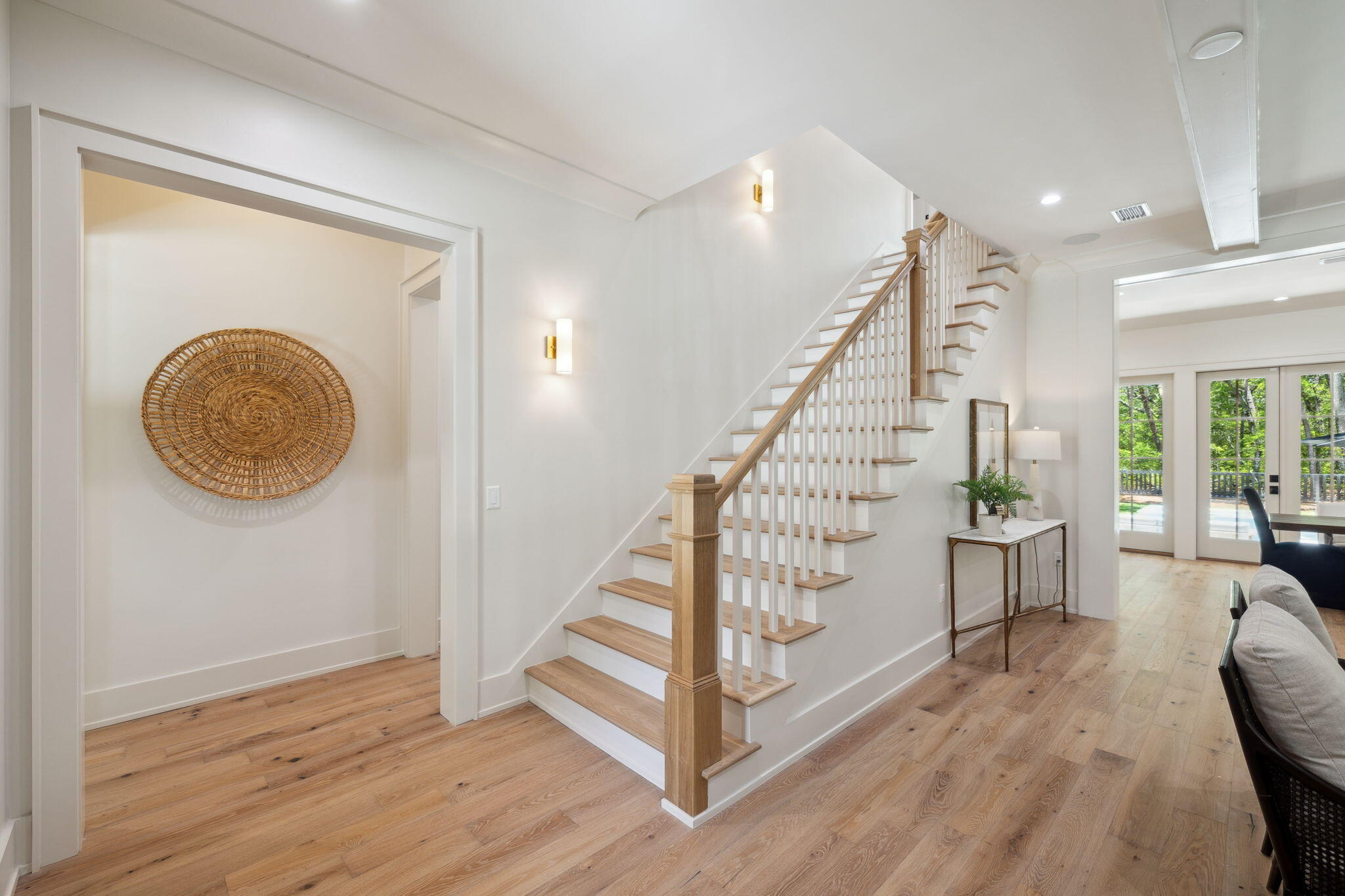 35 E Headwater Trail