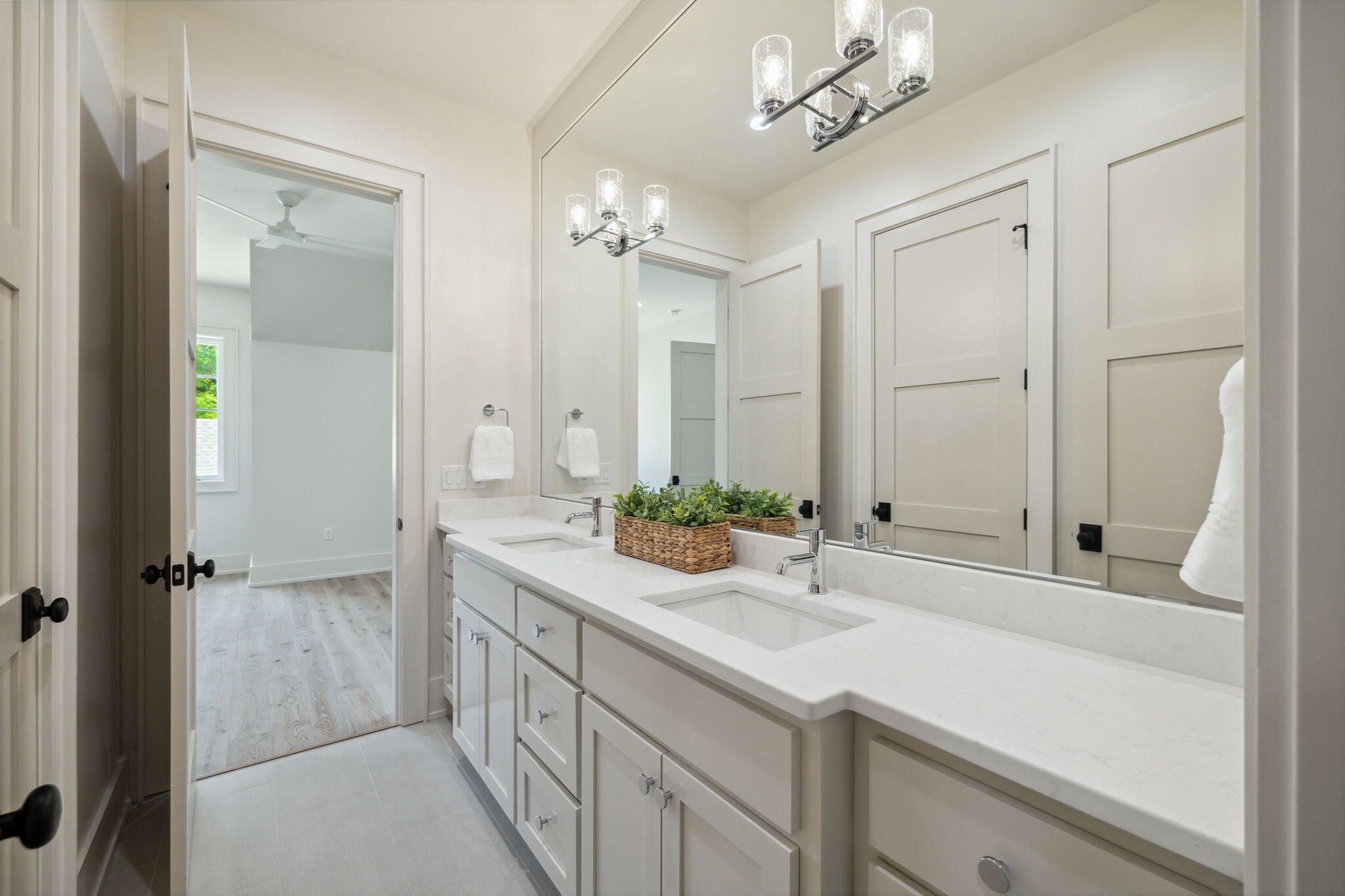 35 E Headwater Trail