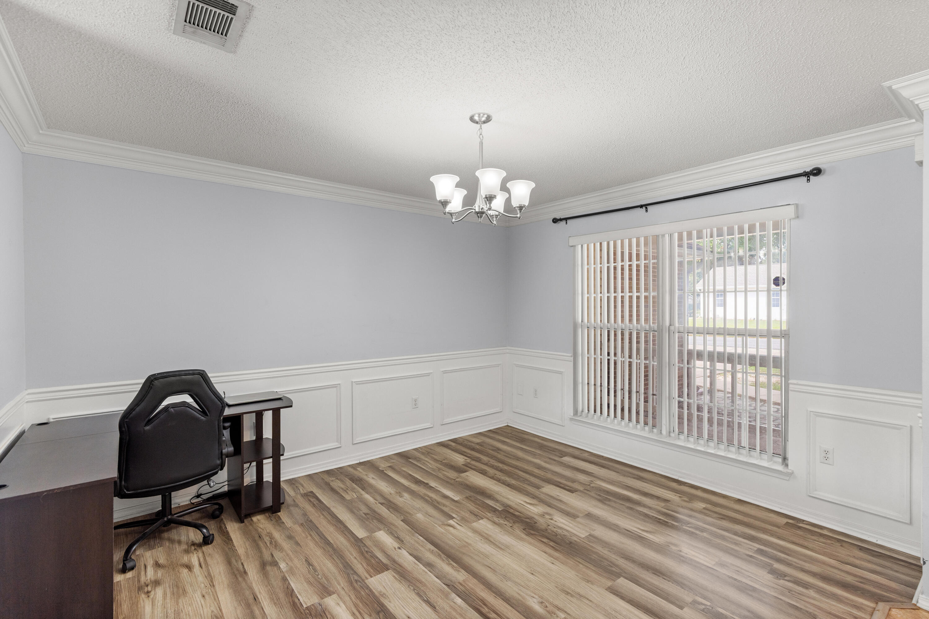 4601 Top Flight Drive