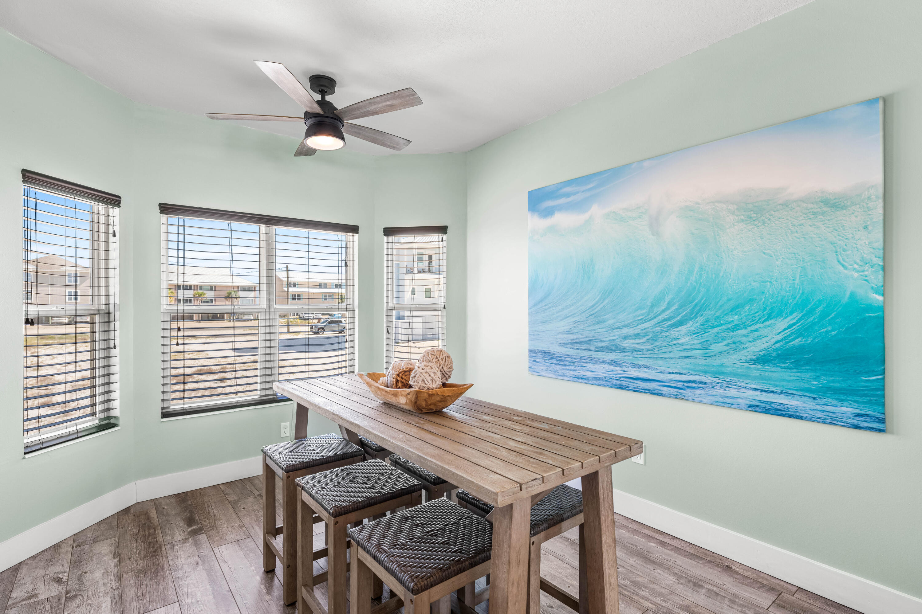 7707 White Sands Boulevard