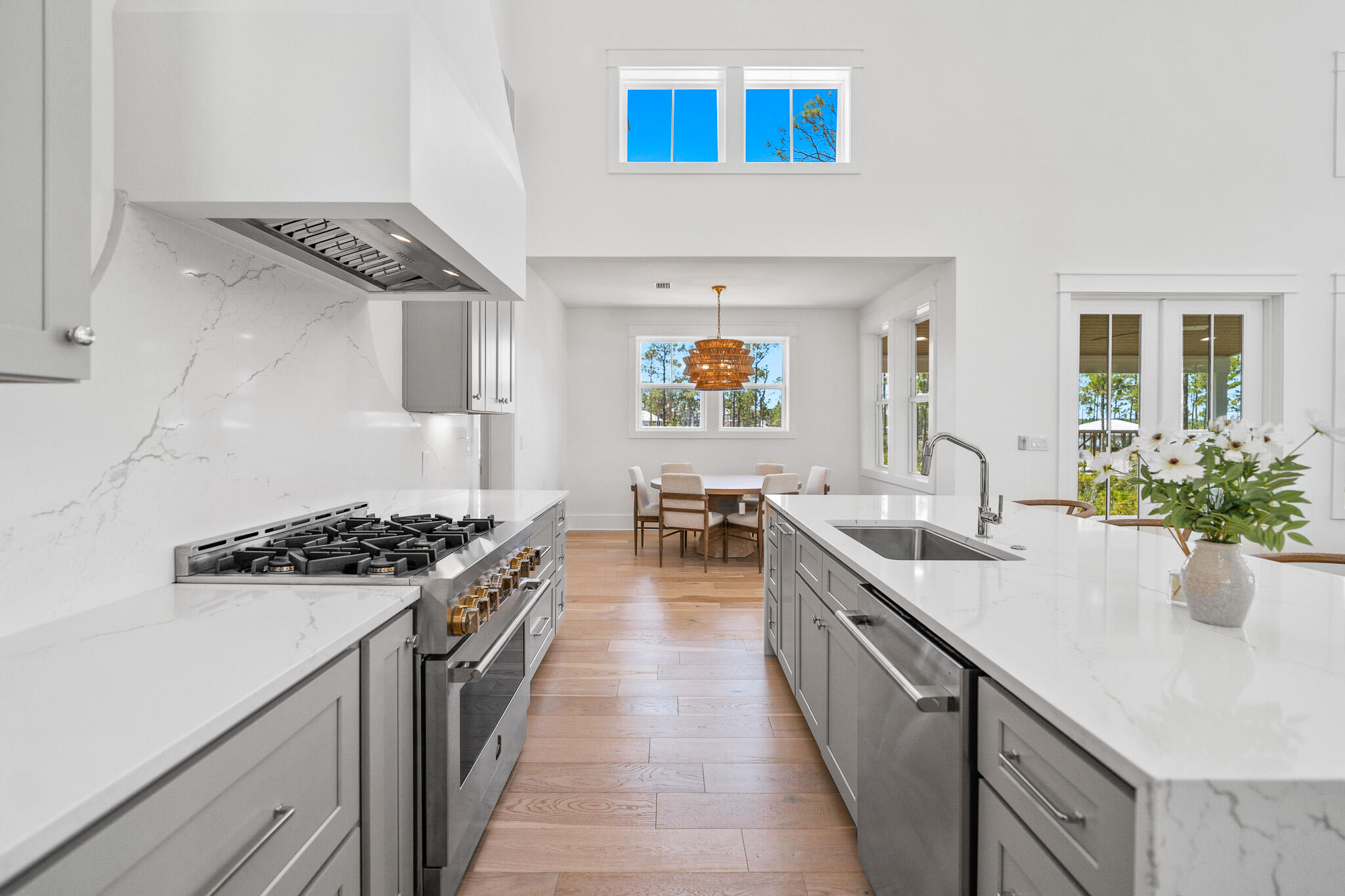 109 & 121 W Nursery Road