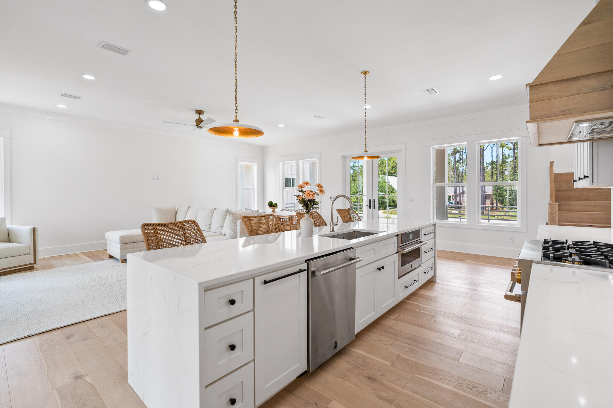 109 & 121 W Nursery Road