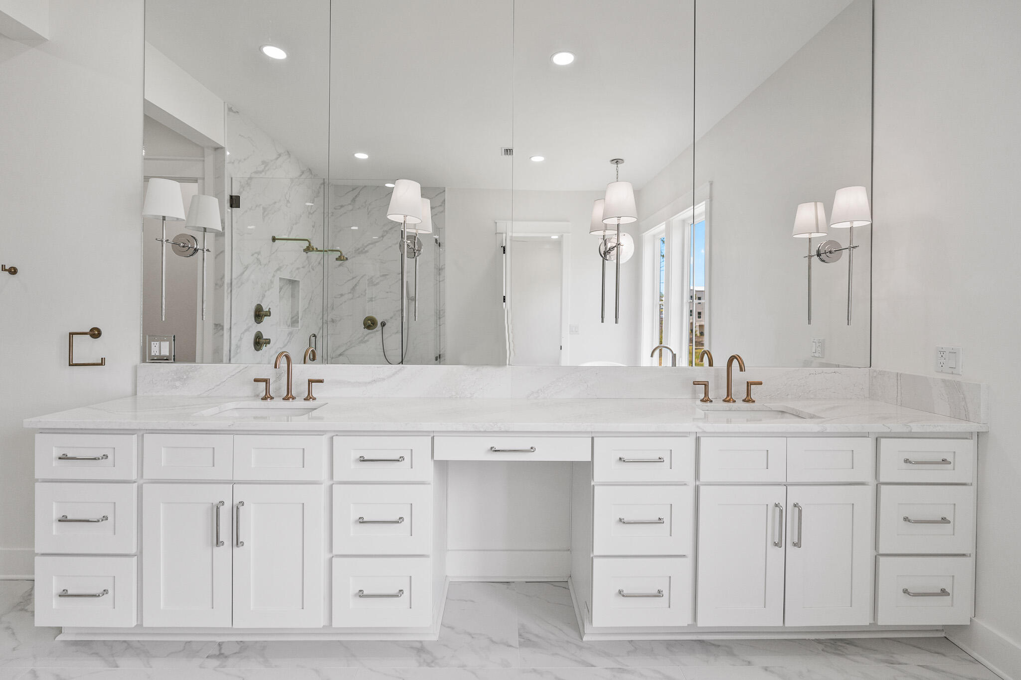 109 & 121 W Nursery Road