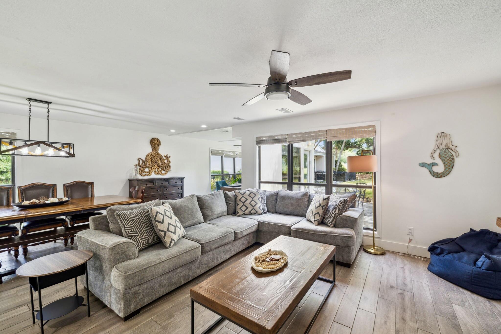 736 Sandpiper Place, 10525