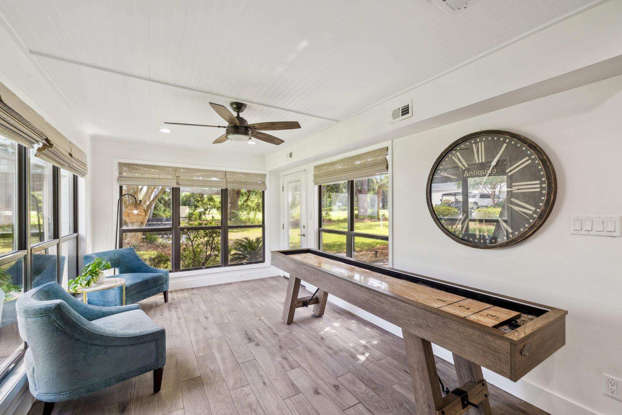 736 Sandpiper Place, 10525