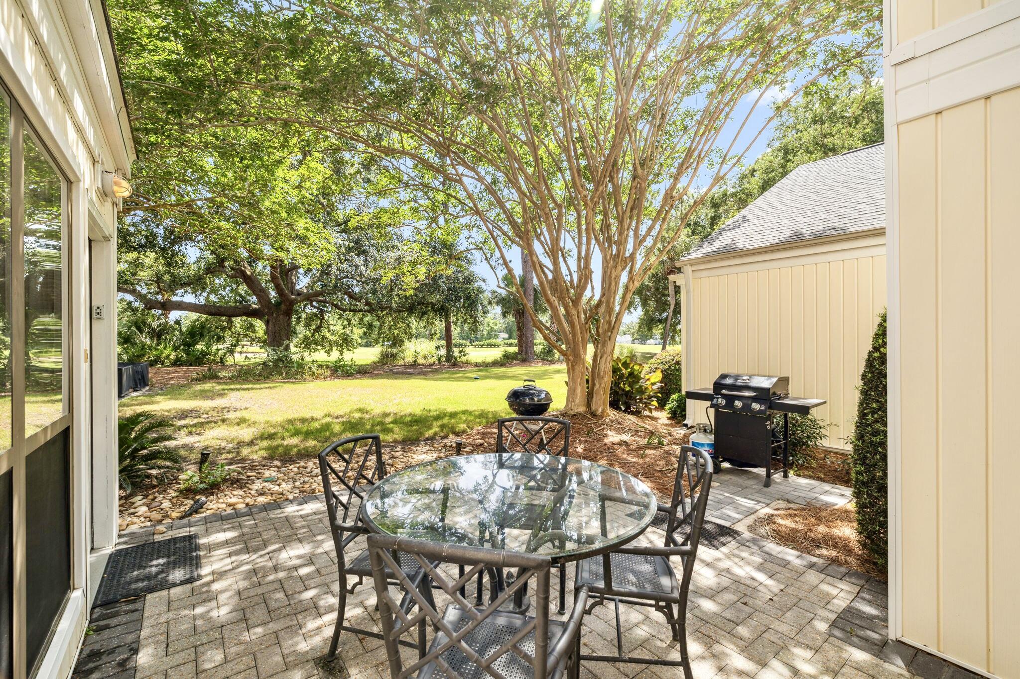 736 Sandpiper Place, 10525