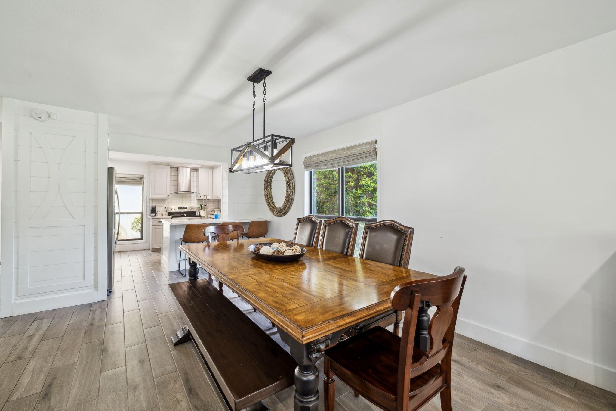 736 Sandpiper Place, 10525