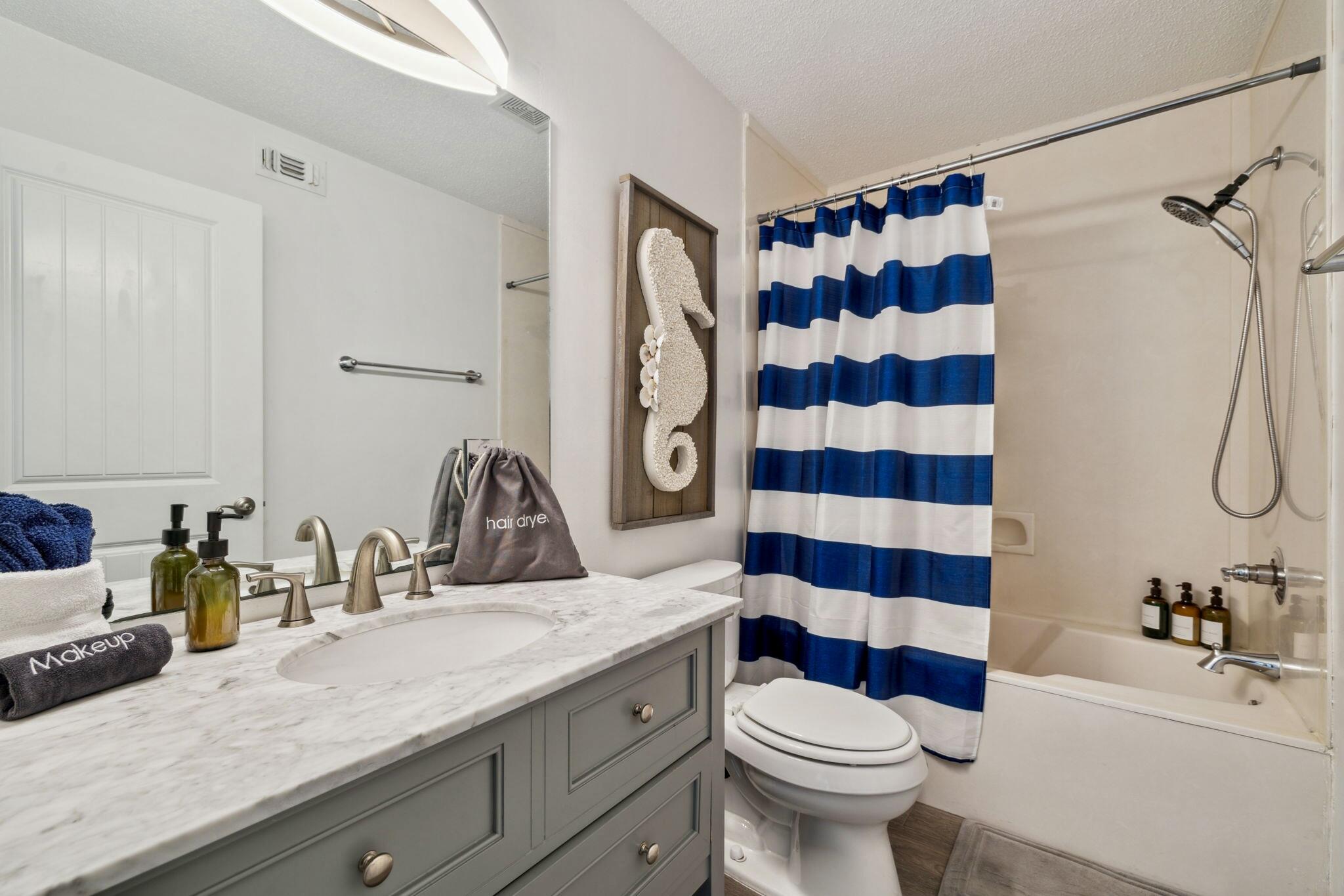 736 Sandpiper Place, 10525
