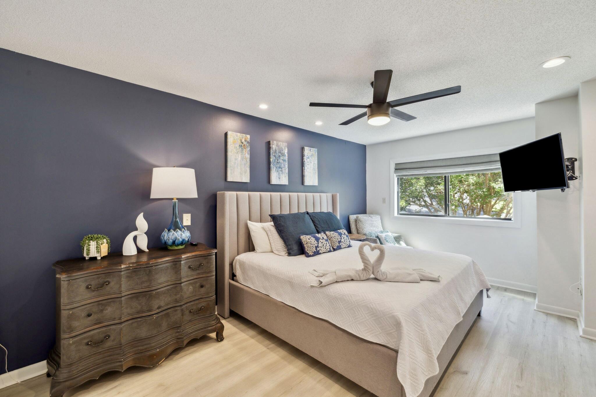 736 Sandpiper Place, 10525