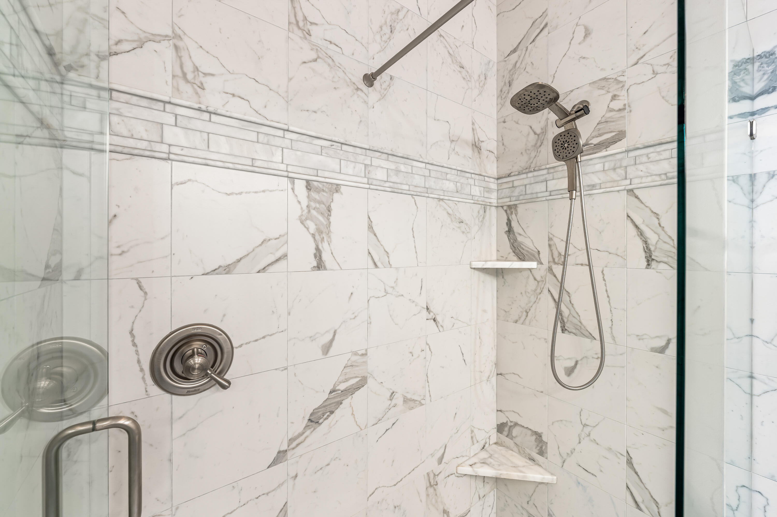 615 E Royal Fern Way