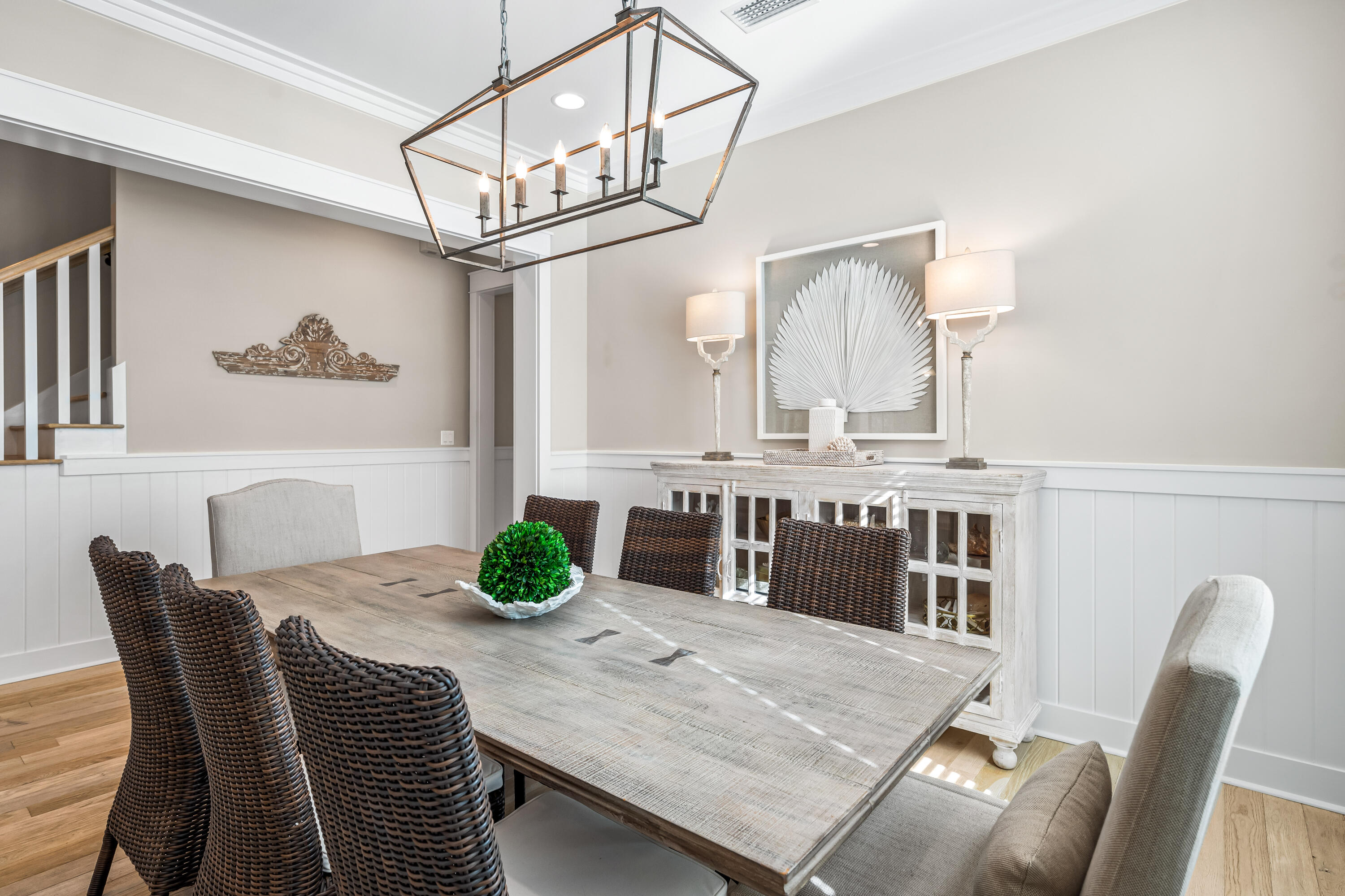 615 E Royal Fern Way