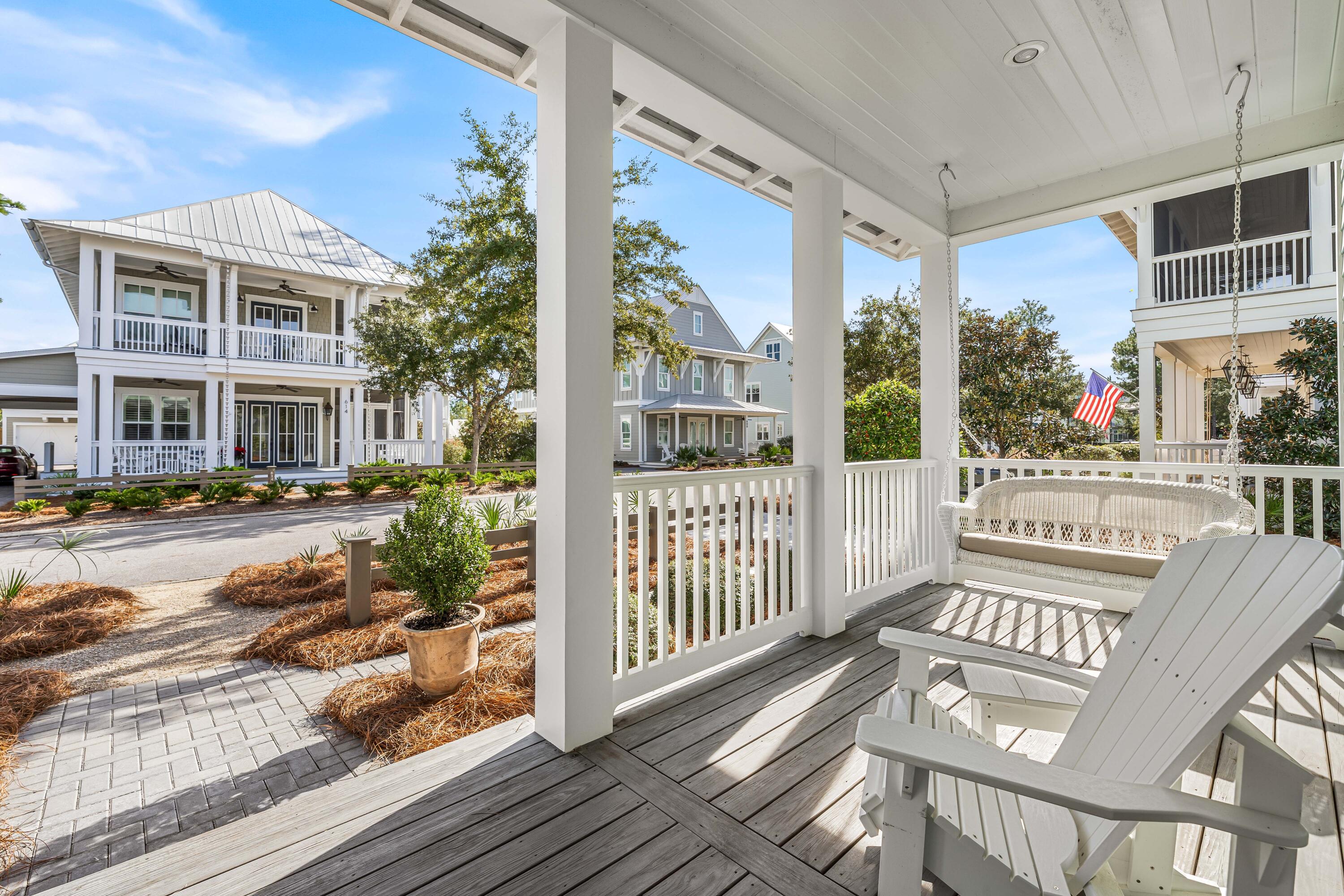 615 E Royal Fern Way