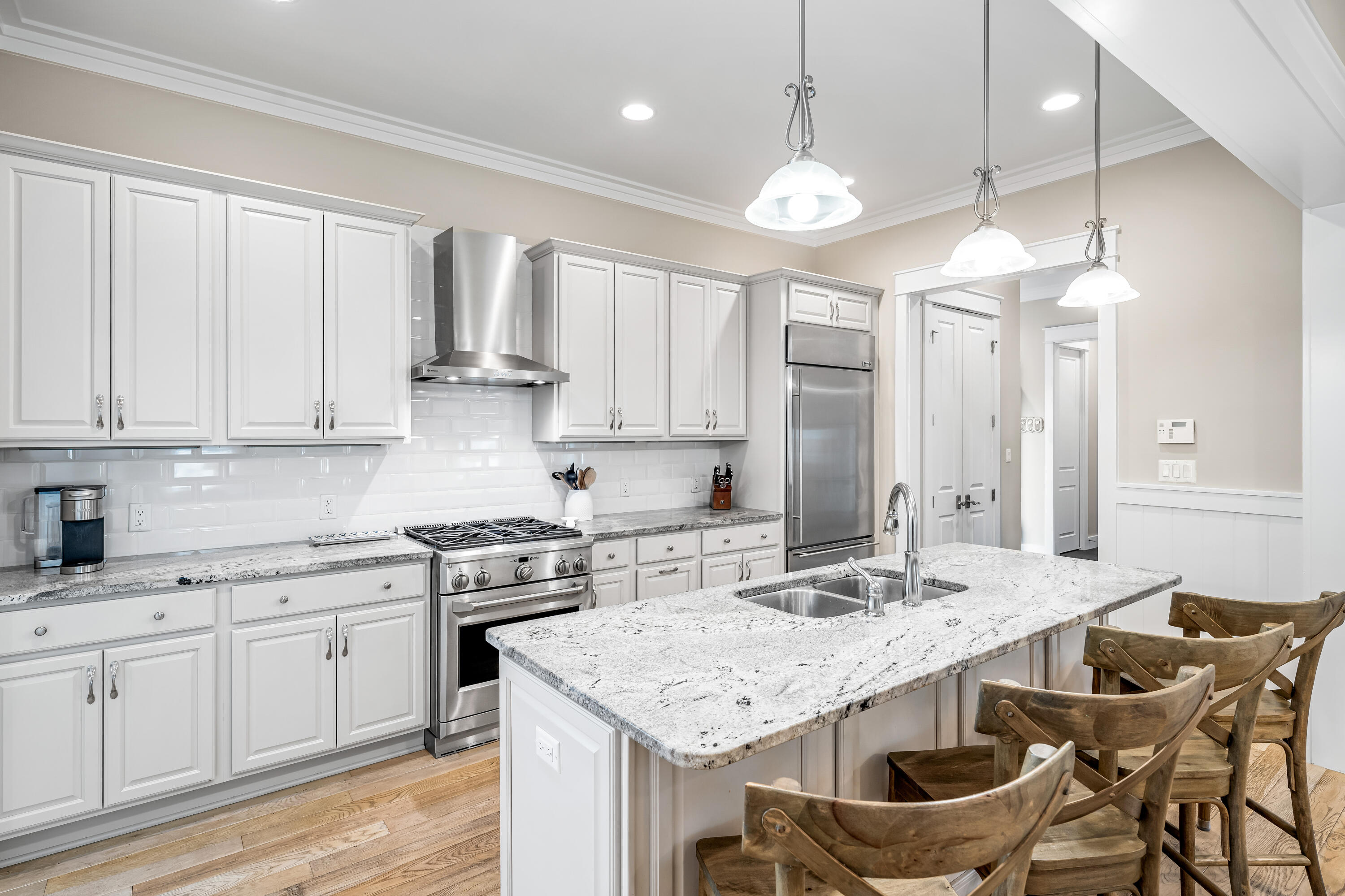 615 E Royal Fern Way