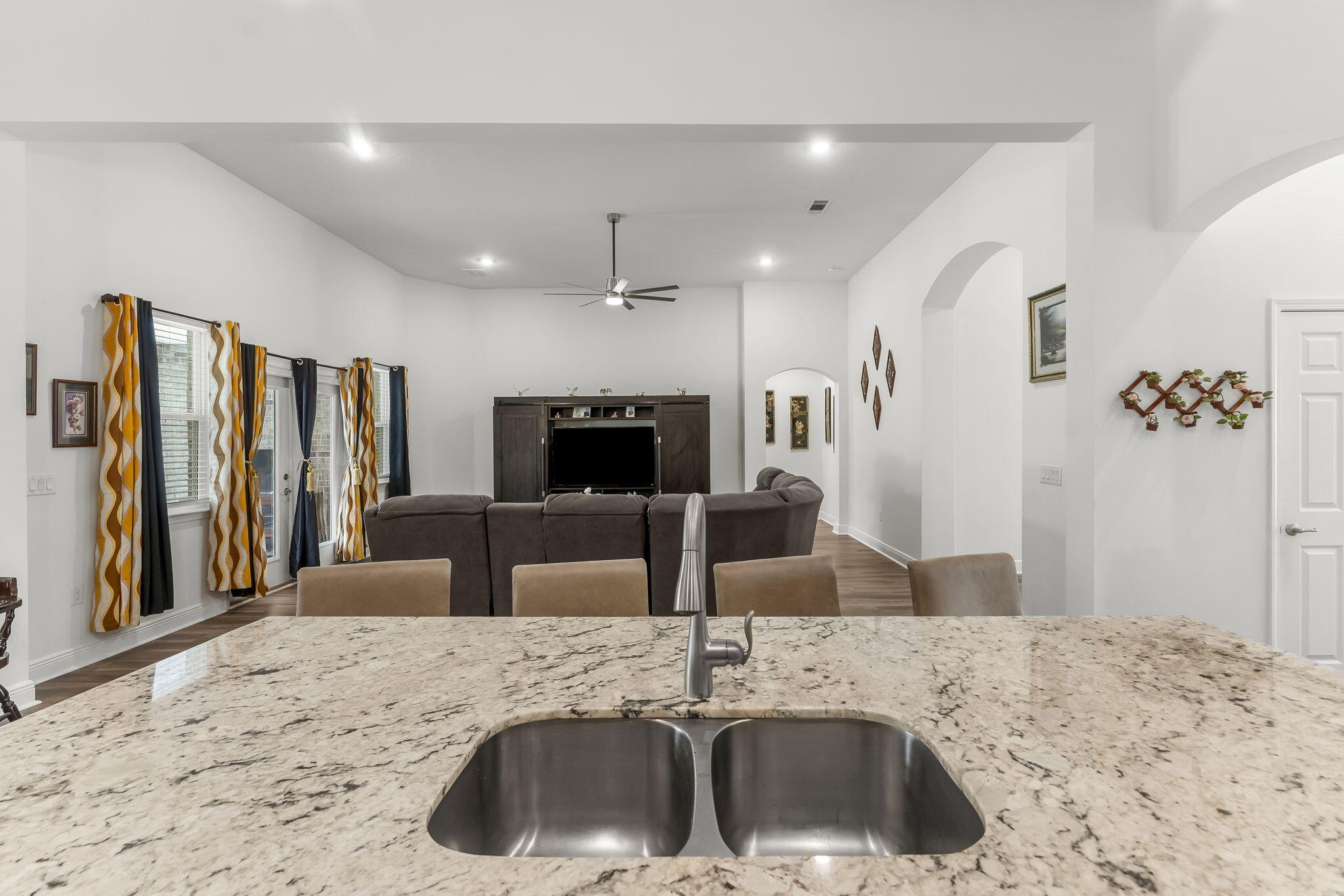 872 Brushed Dunes Circle