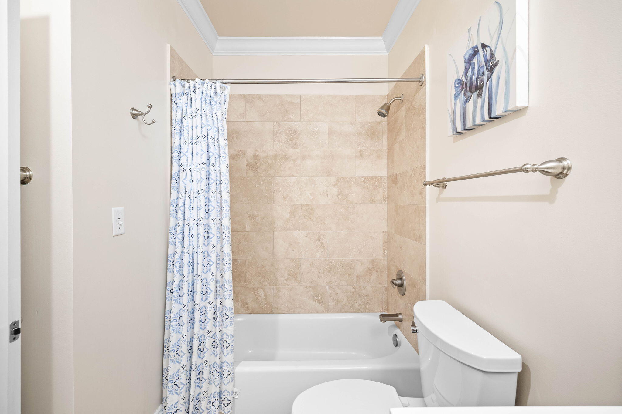 2421 W County Highway 30A, UNIT G303