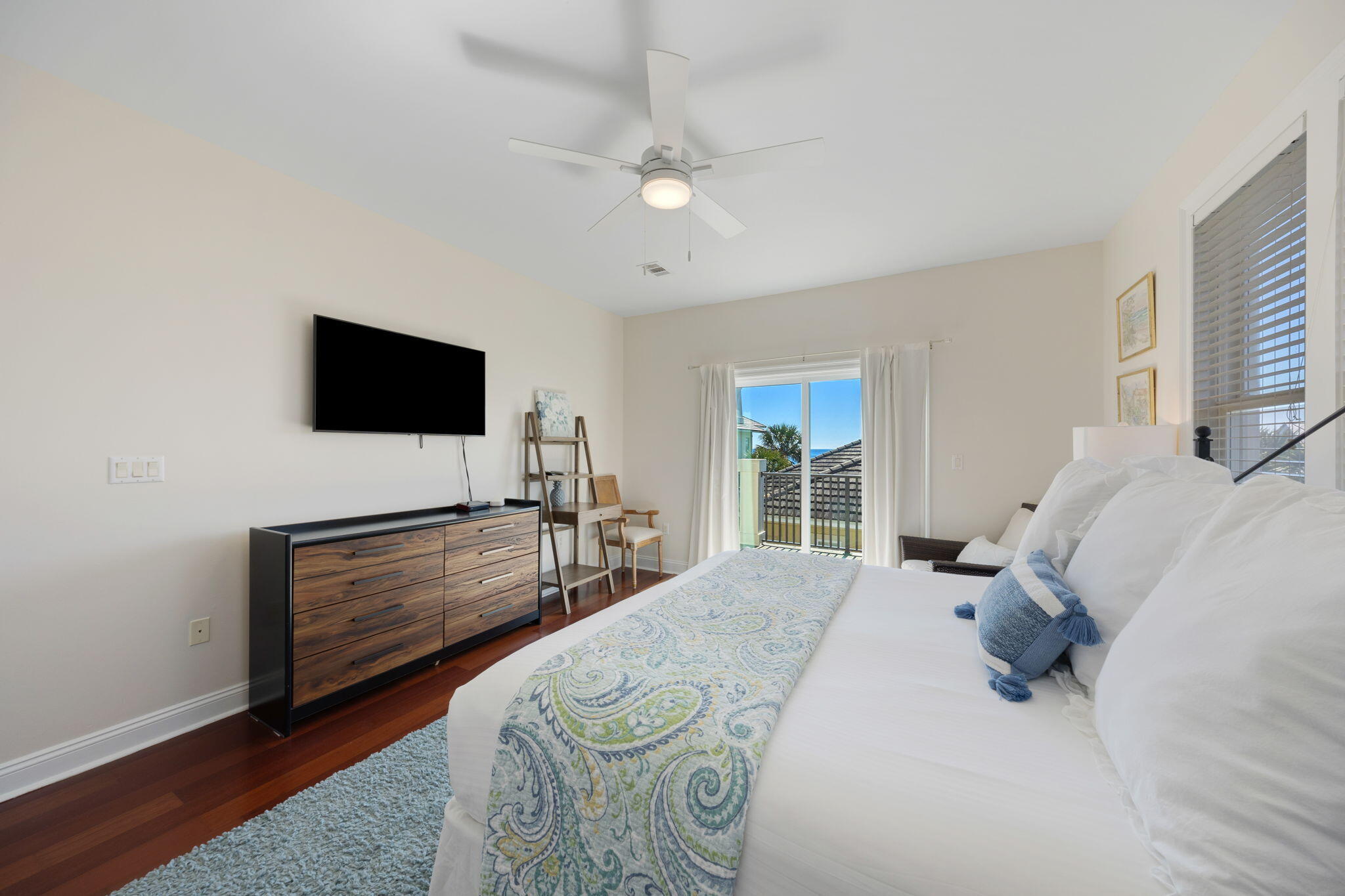 44 S Grande Beach Drive
