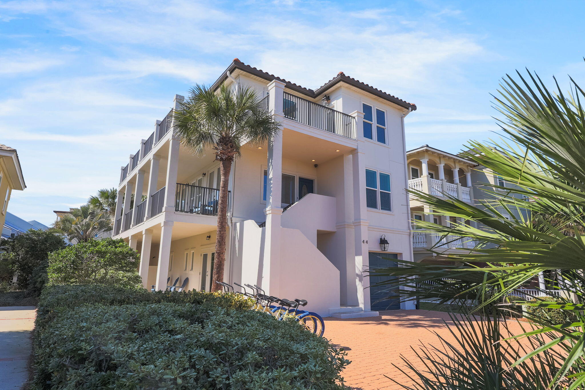 44 S Grande Beach Drive