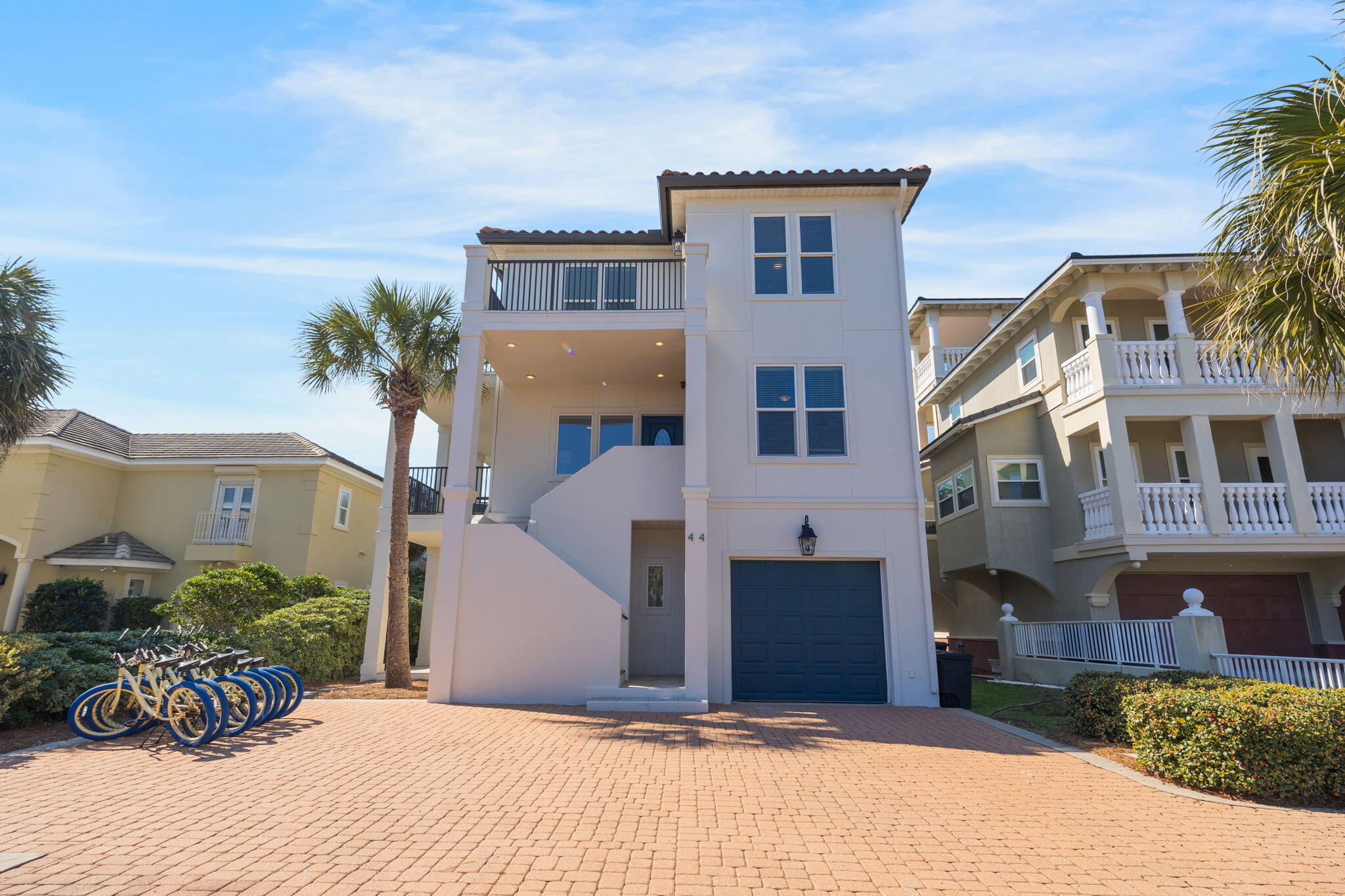 44 S Grande Beach Drive