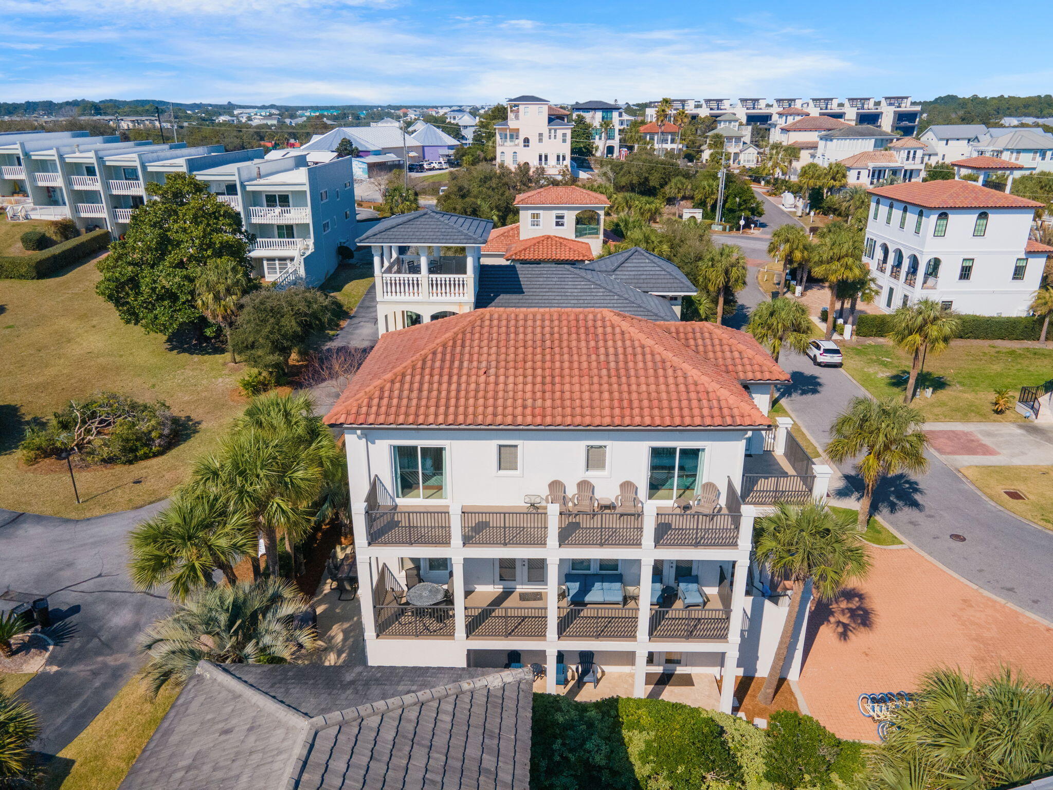 44 S Grande Beach Drive