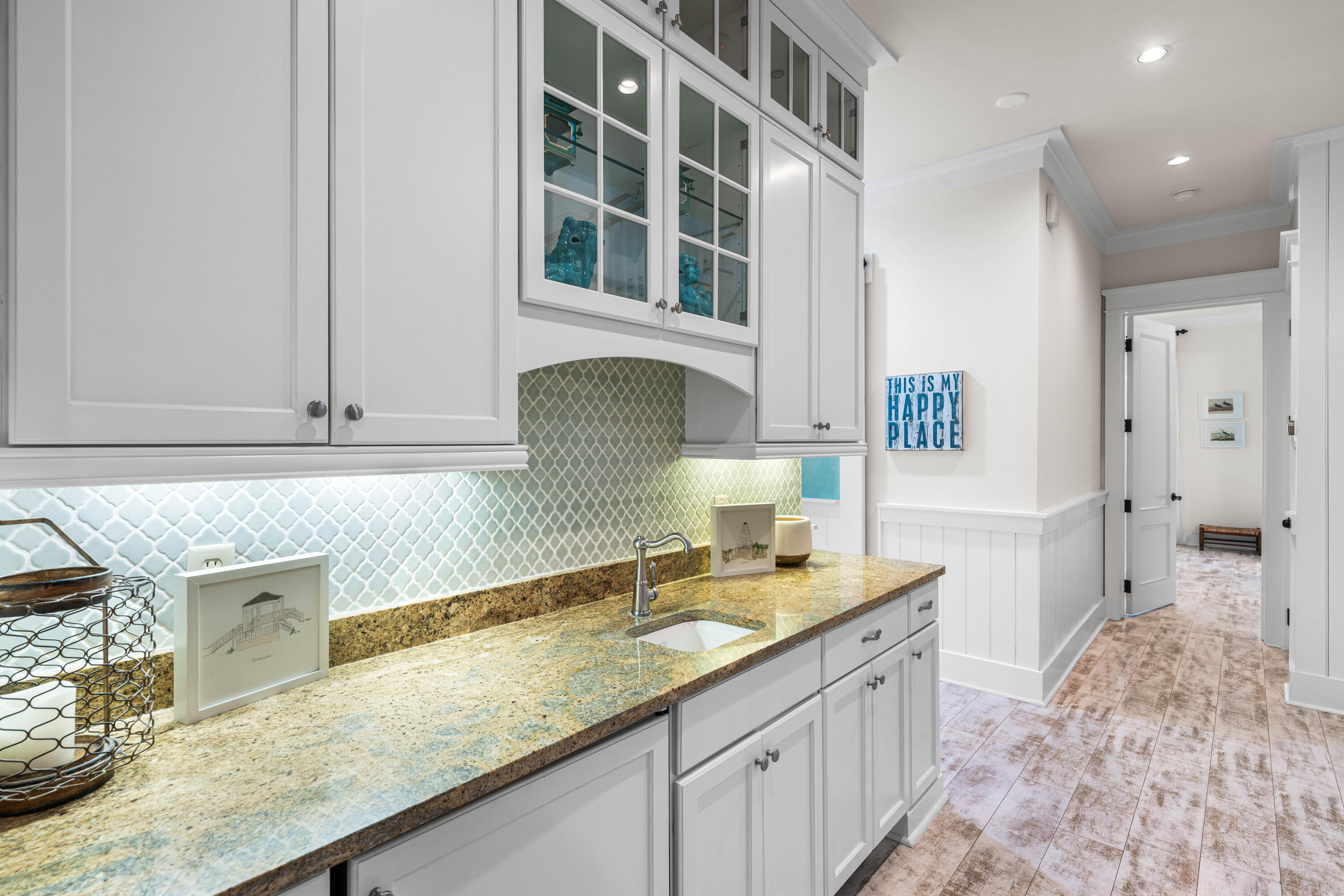 81 Western Lake Drive