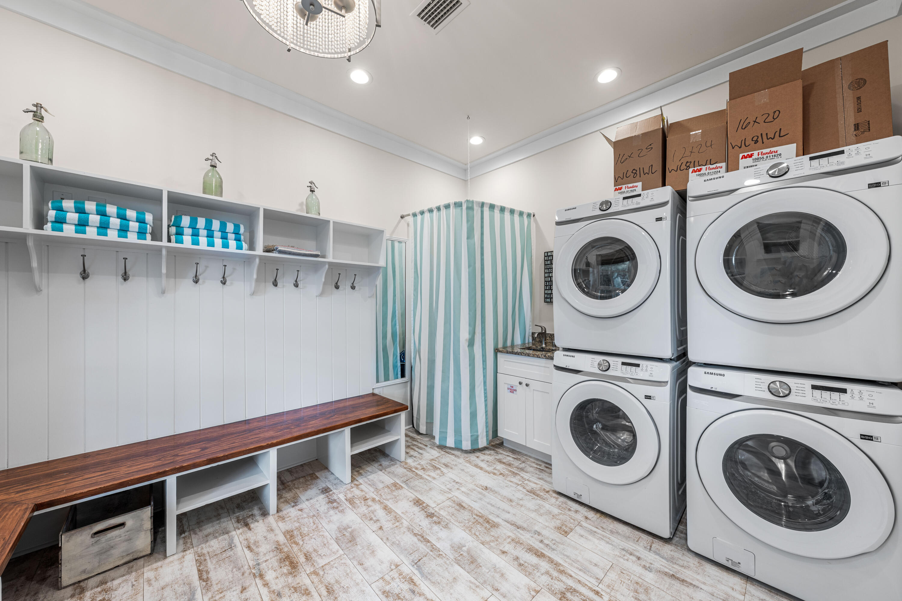 81 Western Lake Drive