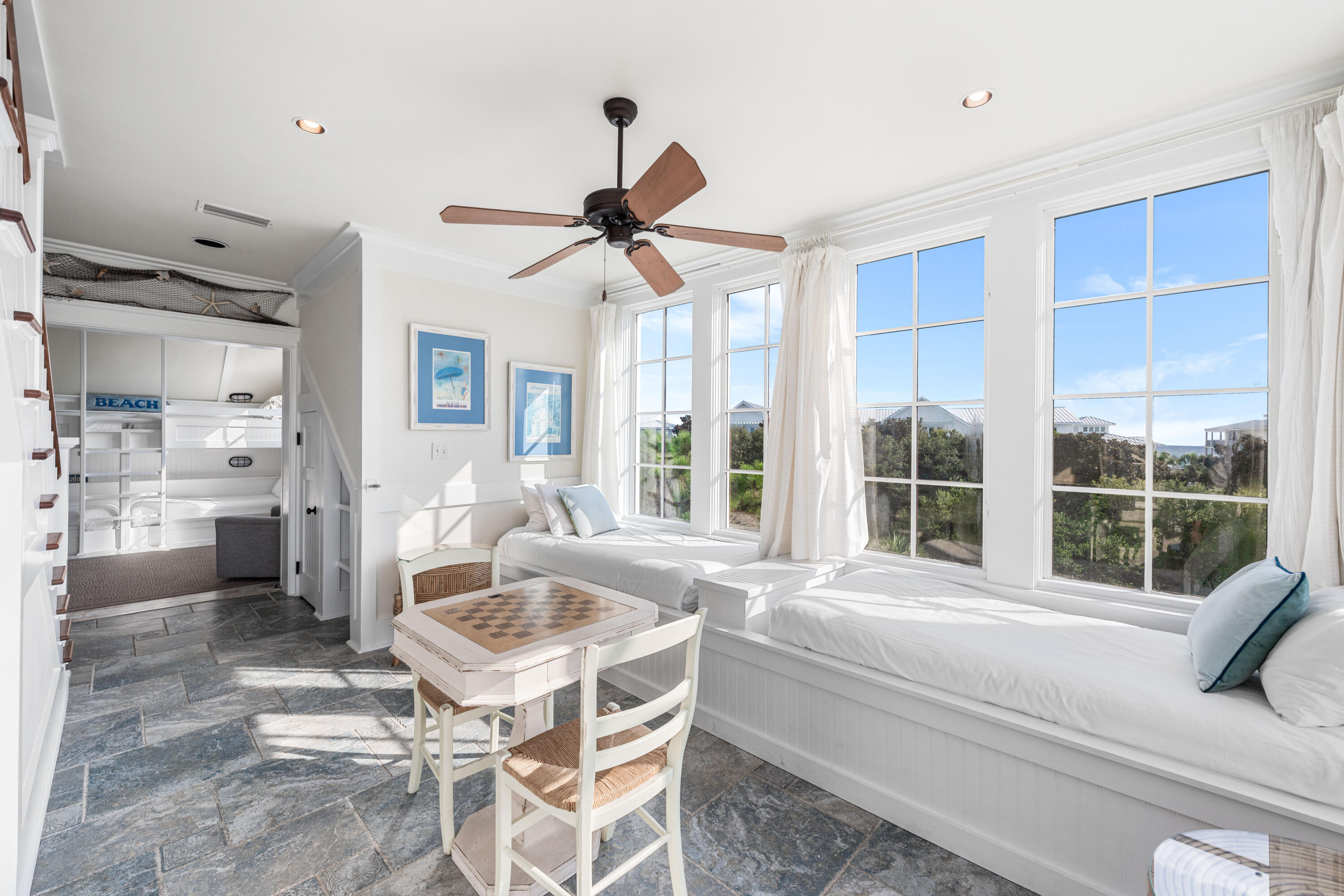 81 Western Lake Drive