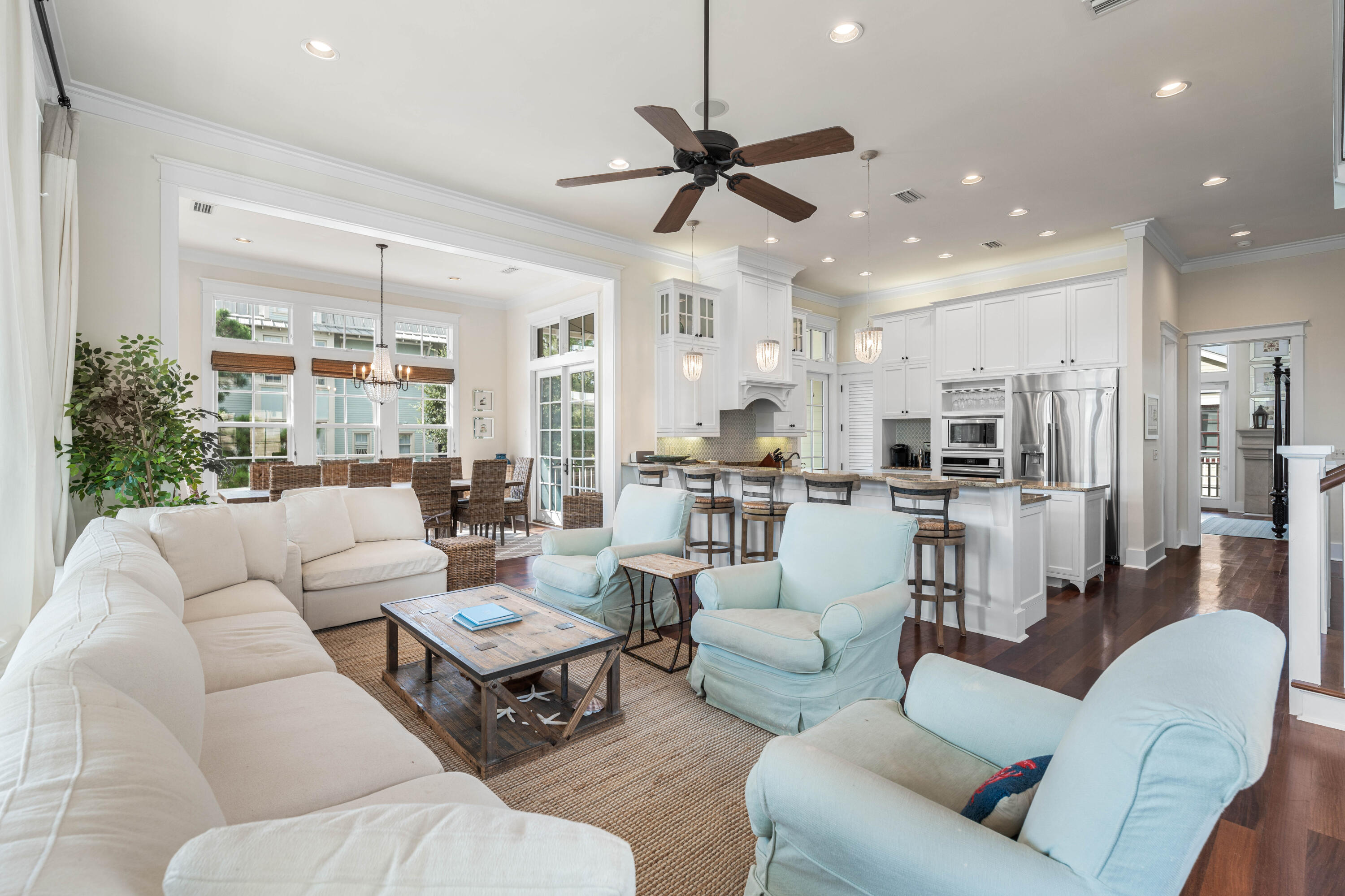 81 Western Lake Drive