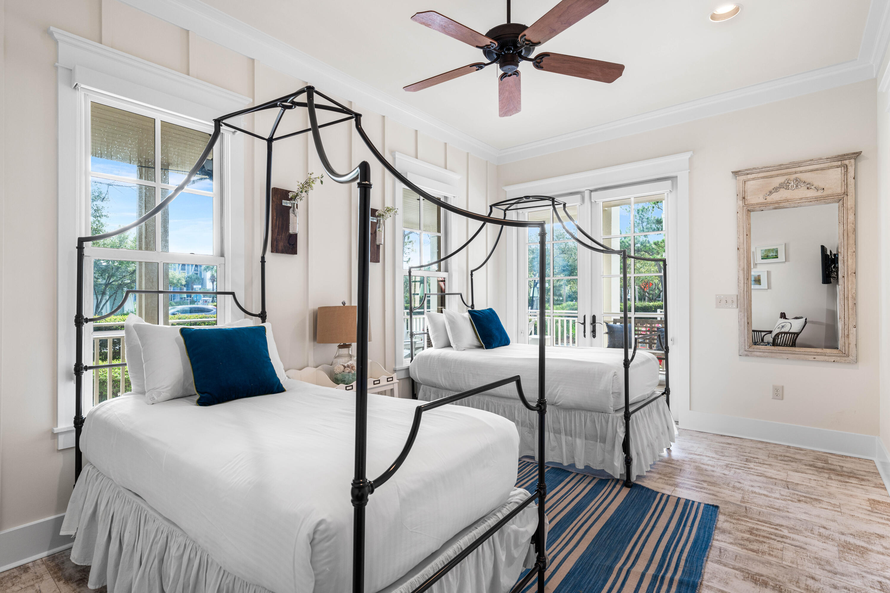 81 Western Lake Drive